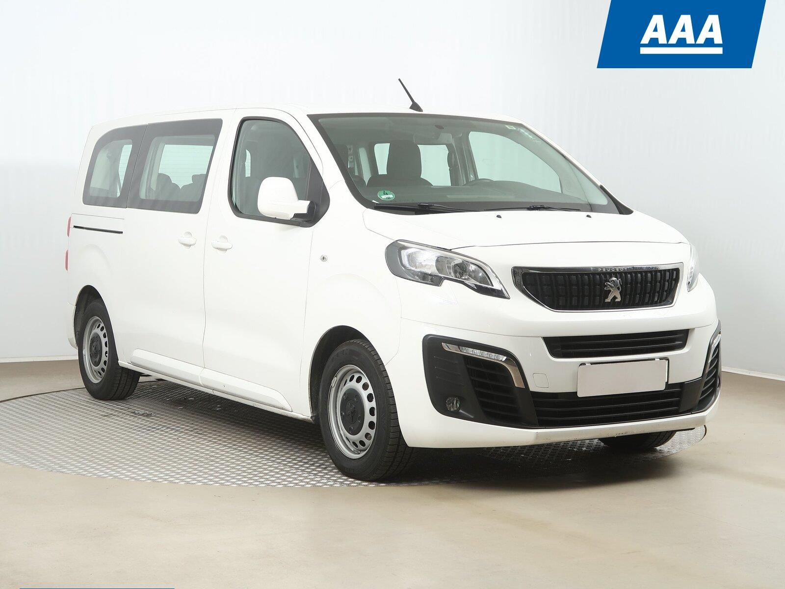 Peugeot Expert, 2.0 BlueHDi, Bus, 9Míst, ČR