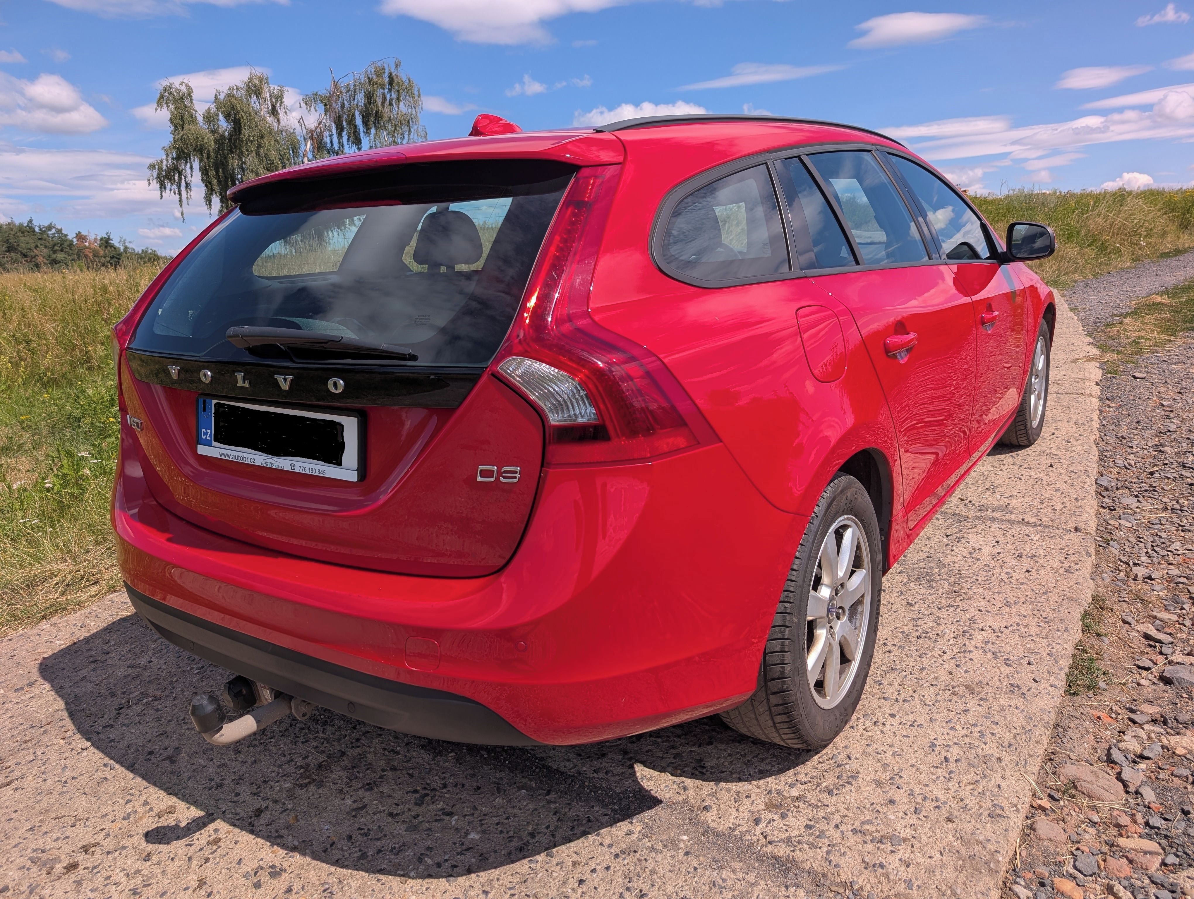 Volvo V60, 2.0 D3 120 kW prodám - fotka 5