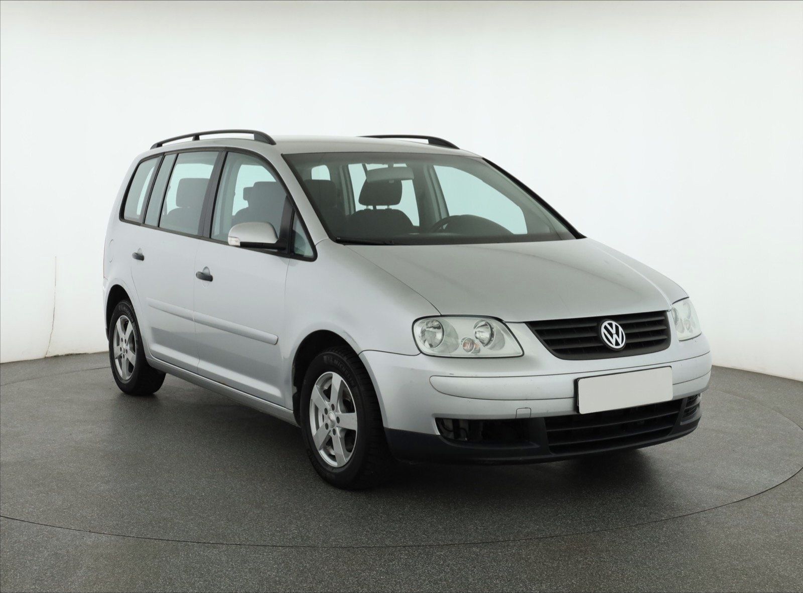 Volkswagen Touran, 1.6 FSI, Trendline, Tažné