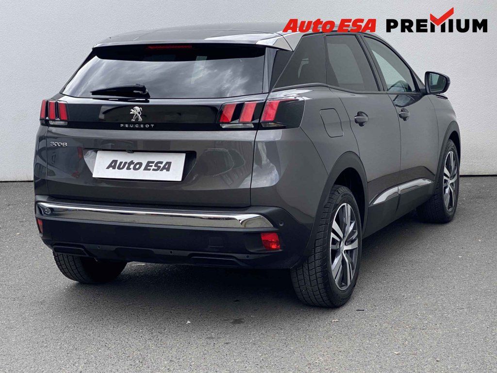 Peugeot 3008, 1.2 PureTech,Allure - fotka 4