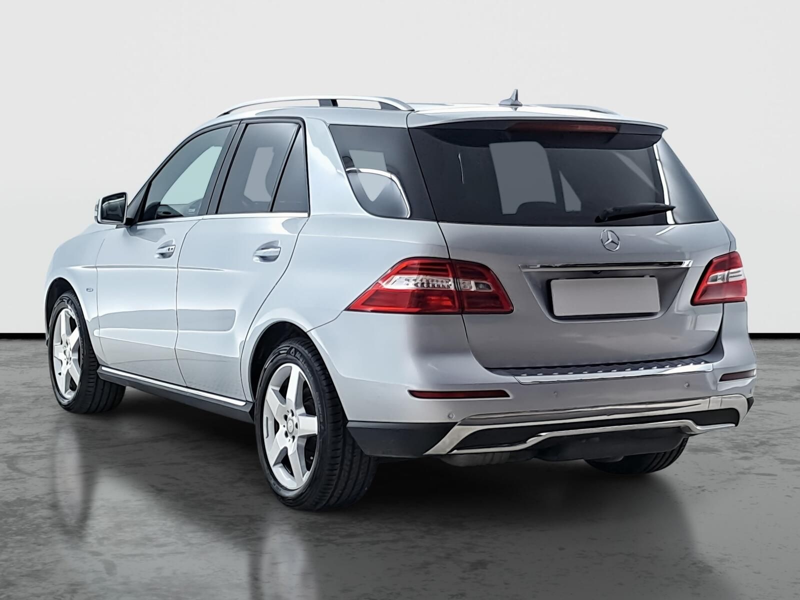 Mercedes-Benz Třídy M, ML 350 BlueTEC, 4X4, Automat - fotka 4