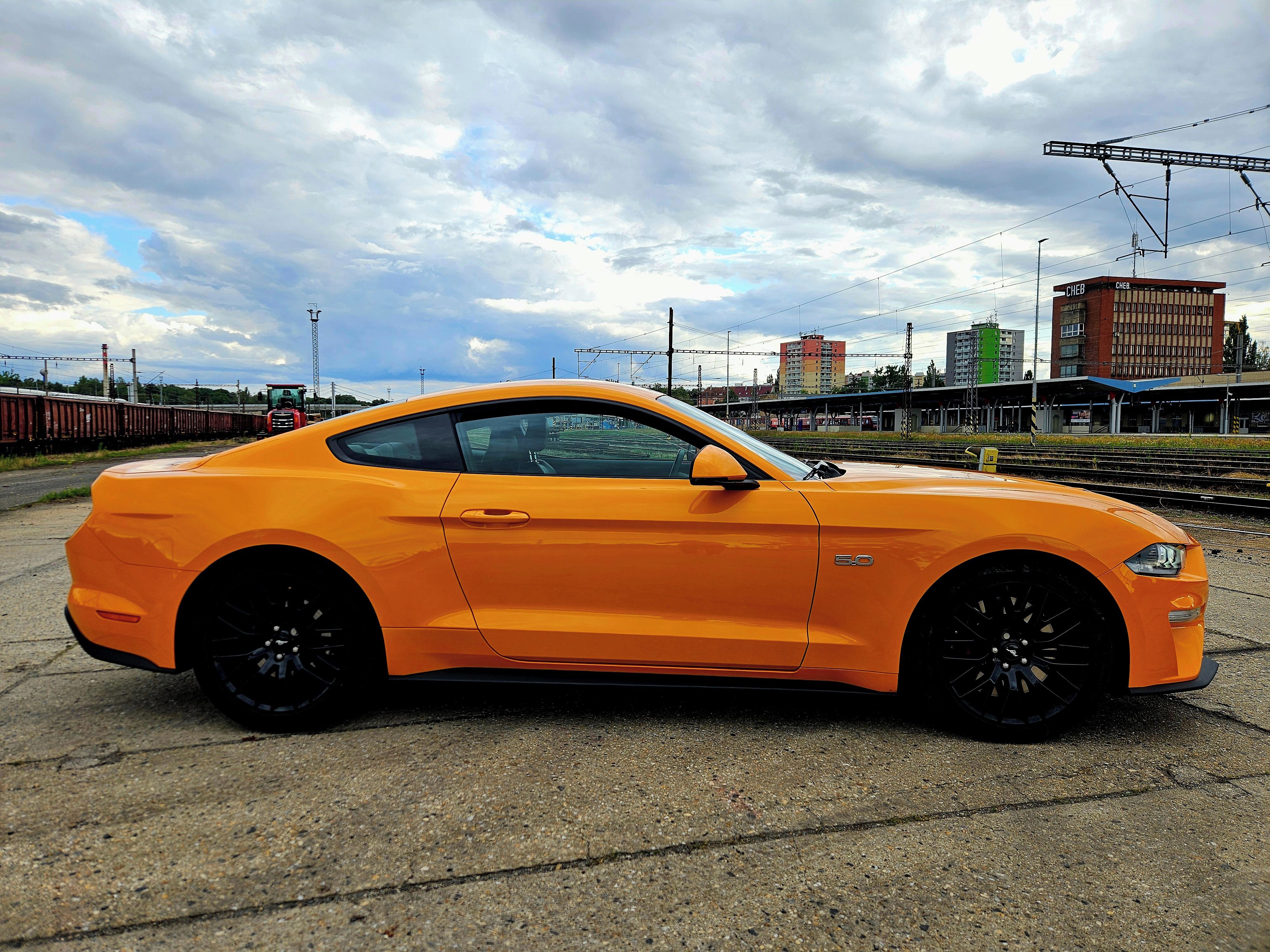 Ford Mustang - fotka 4
