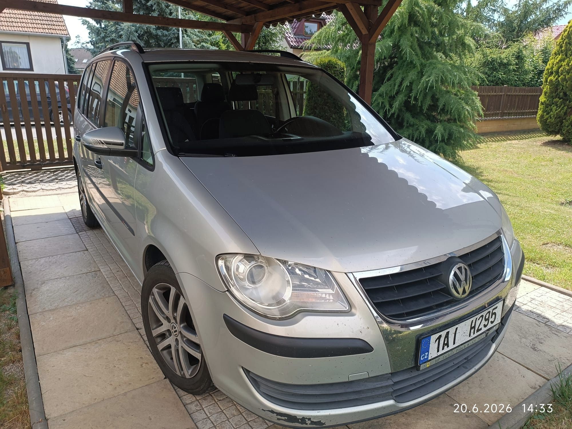 Volkswagen Touran, 1.9 TDI - fotka 2
