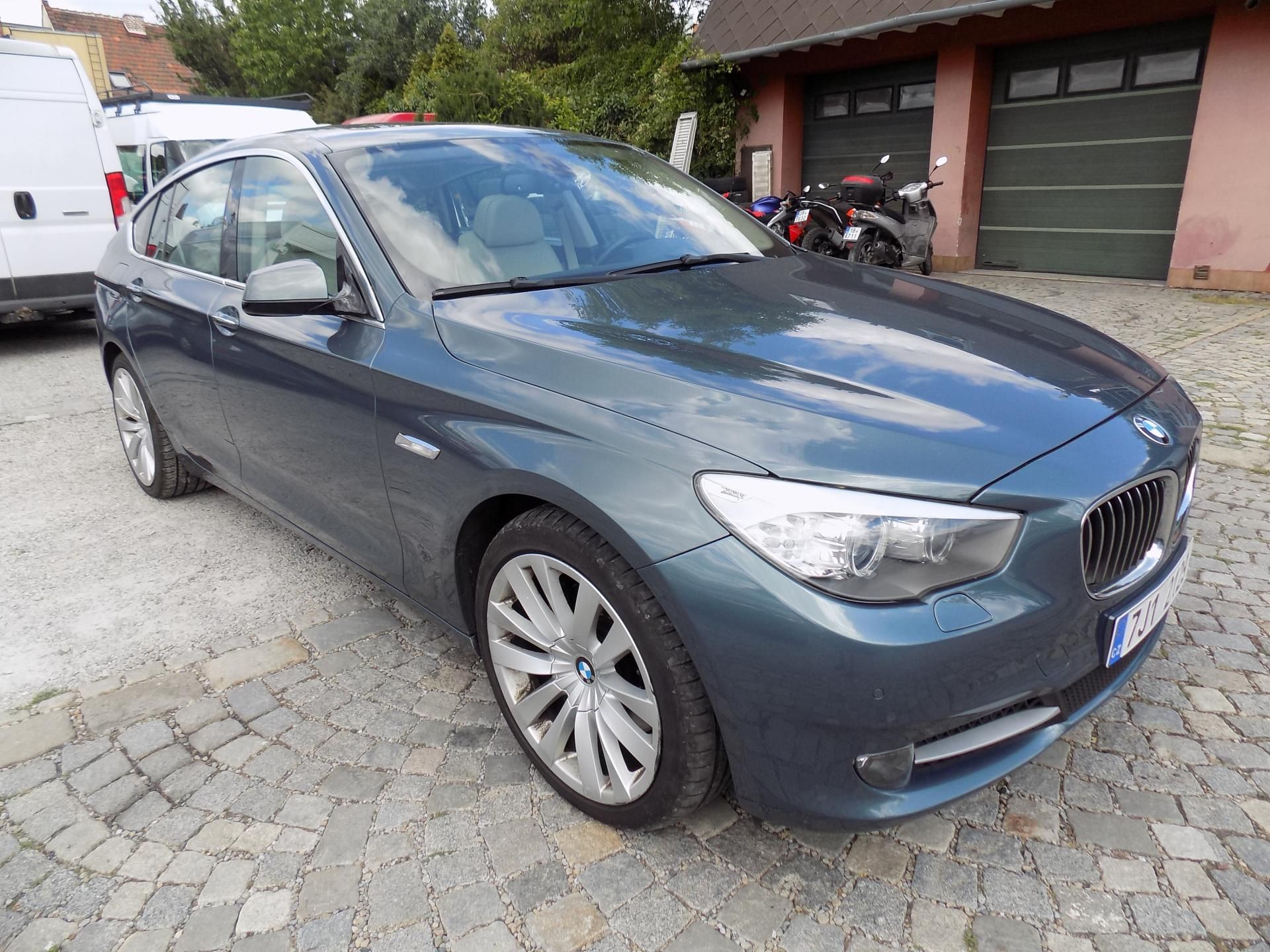 BMW Řada 5, 530D 180 KW GRAN TURISMO PAN - fotka 5