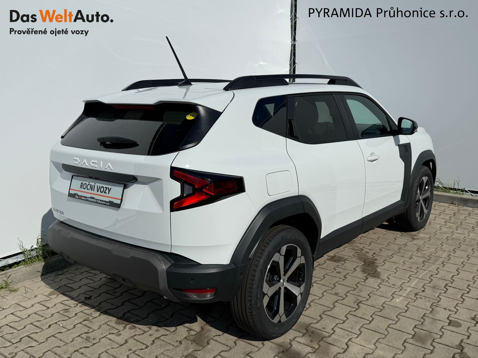 Dacia Duster, 1.2 Eco-G 120 90 kW Journey - fotka 2