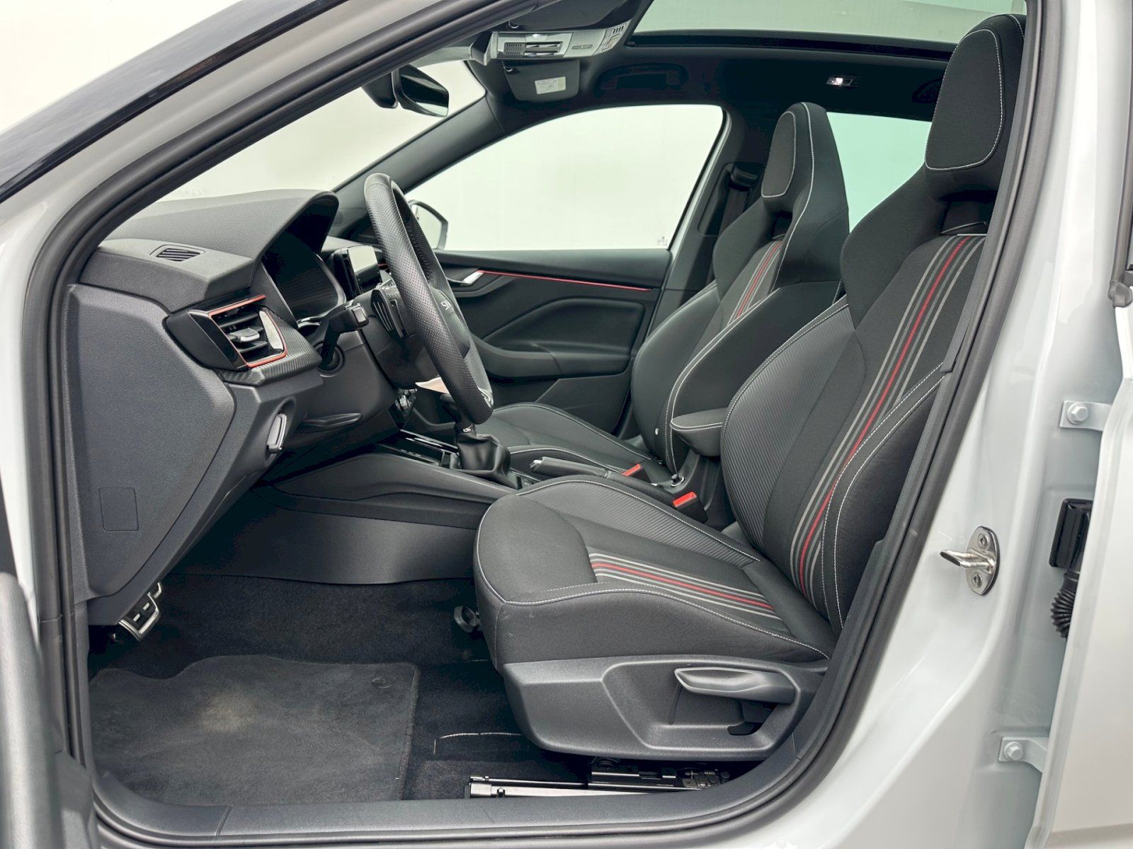 Škoda Kamiq, 1,0 TSI / 85 KW / DSG / Monte - fotka 6