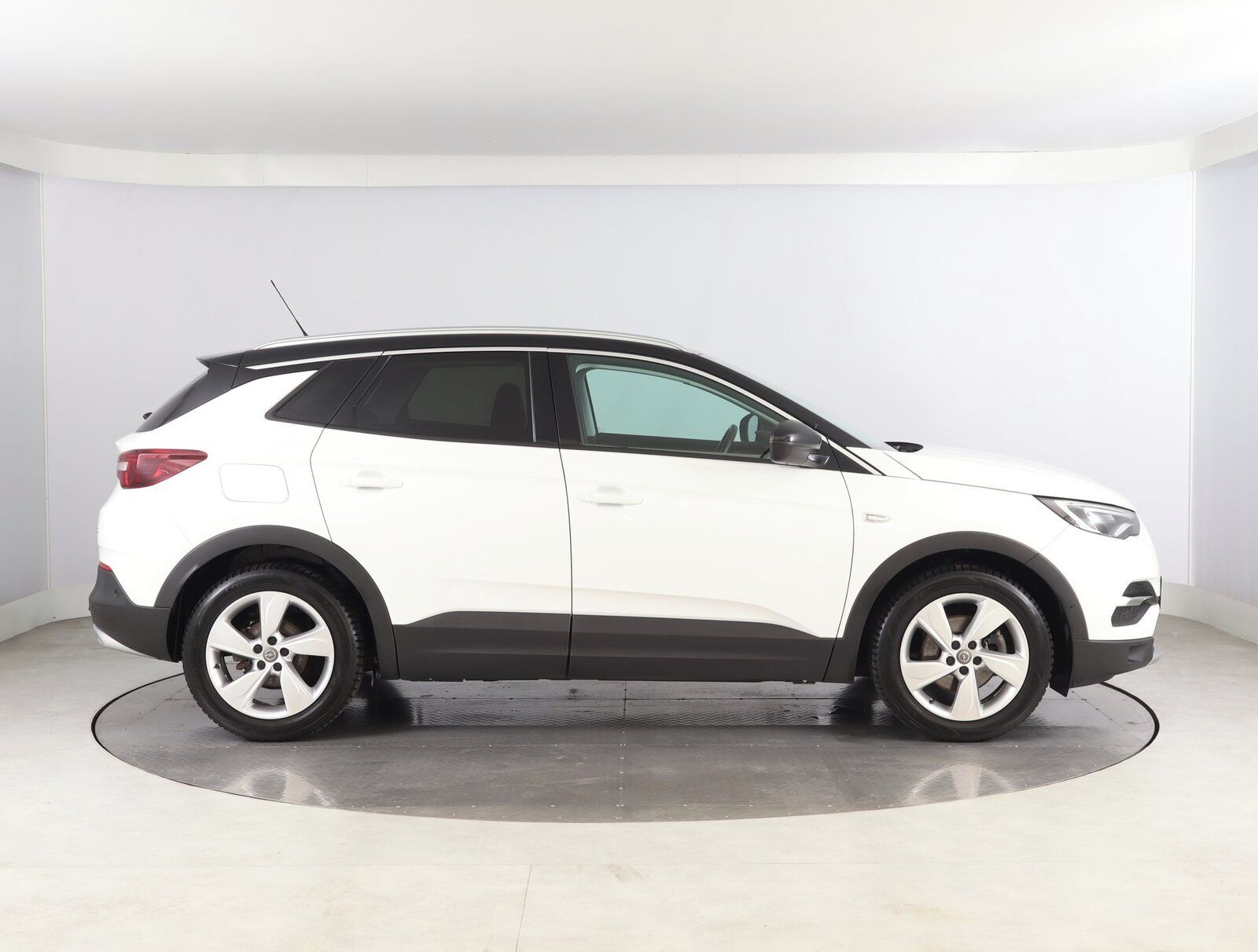 Opel Grandland X, 1.2 Turbo, Serv.kniha - fotka 6
