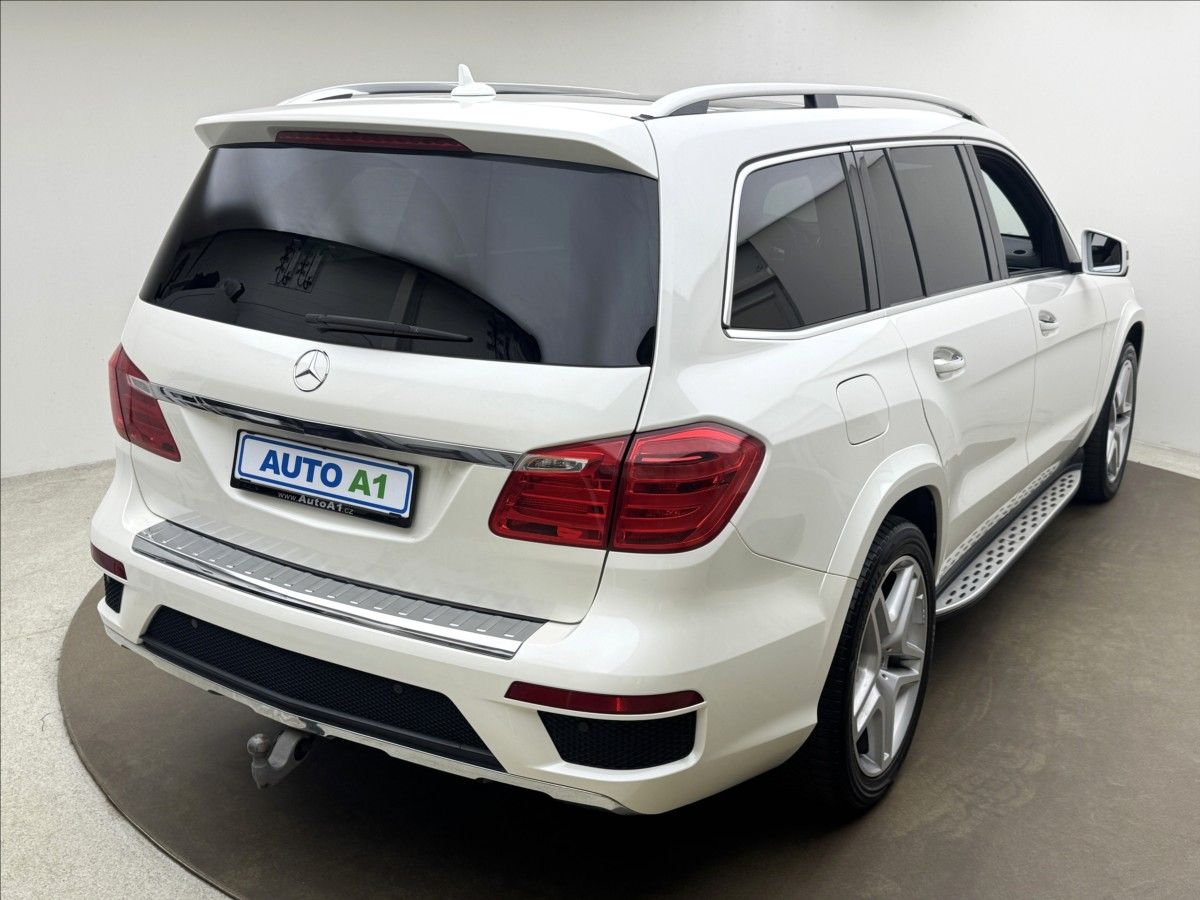 Mercedes-Benz GL, 3,0 DPH AMG 4X4 NZTOP 360° TZ - fotka 4