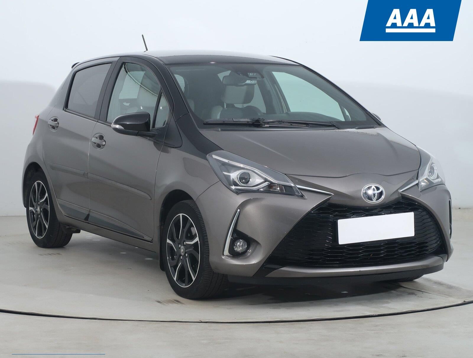Toyota Yaris, 1.5 Dual VVT-i, ČR,1.maj