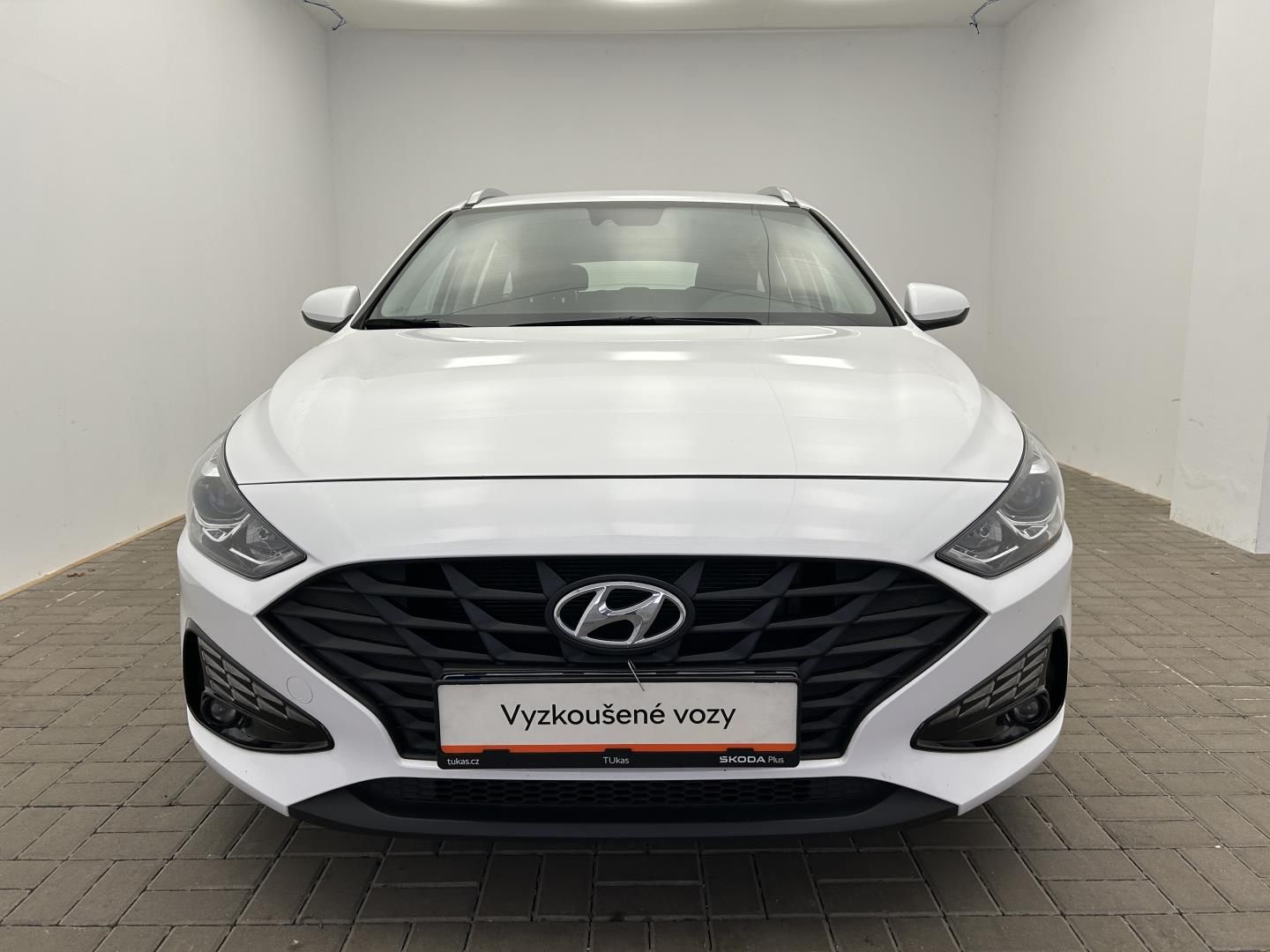 Hyundai i30, 1.0TGDI 88kW  Start Plus - fotka 4