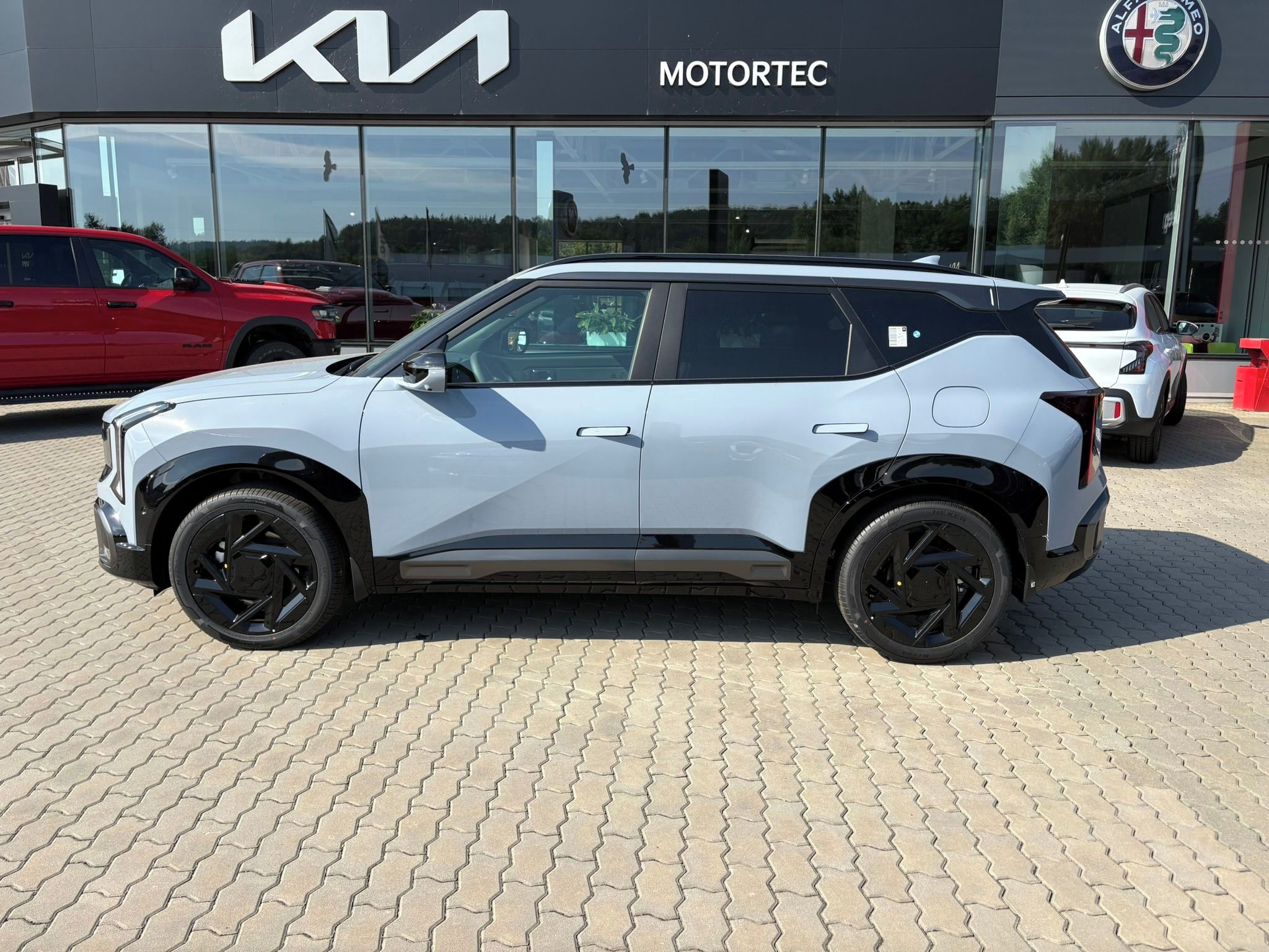 Kia, 1,6 T-GDi GPF 4x4 7DCT X-LINE - fotka 4