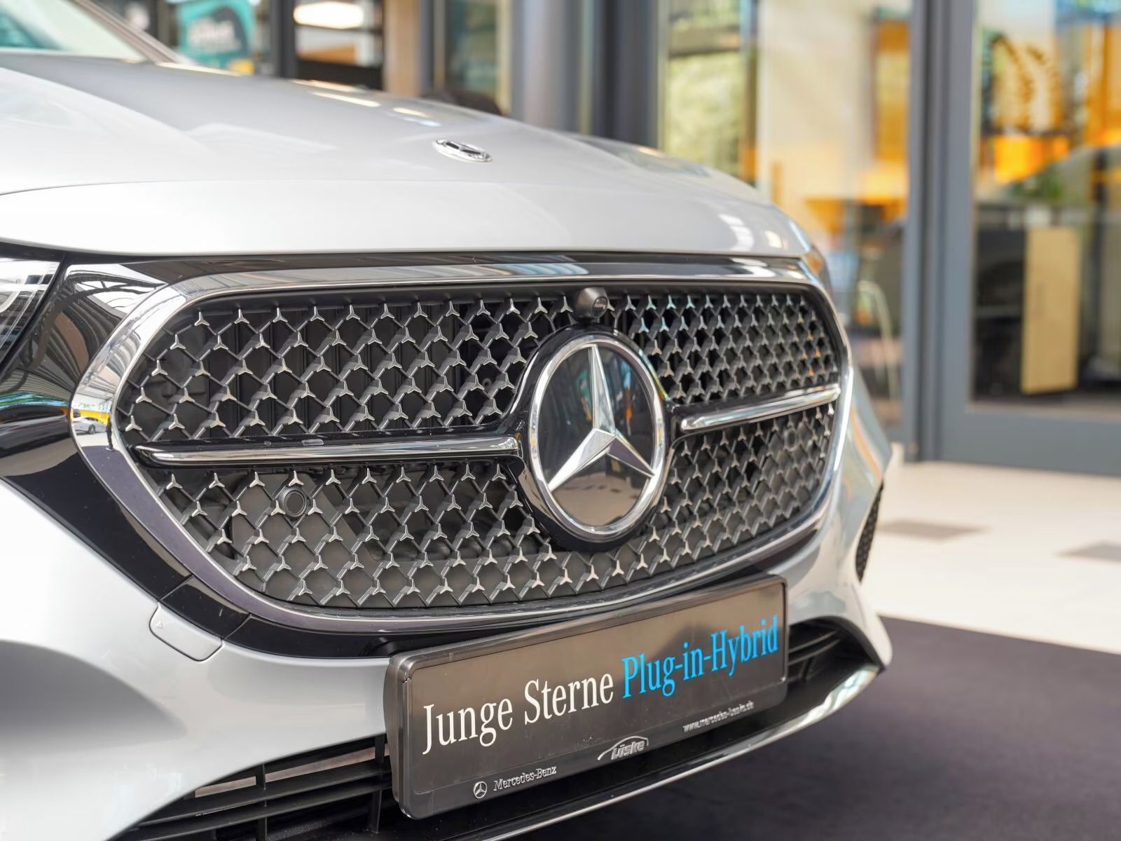 Mercedes-Benz Třídy E, E 300 de 4M AVANTGARDE DISTRON - fotka 6