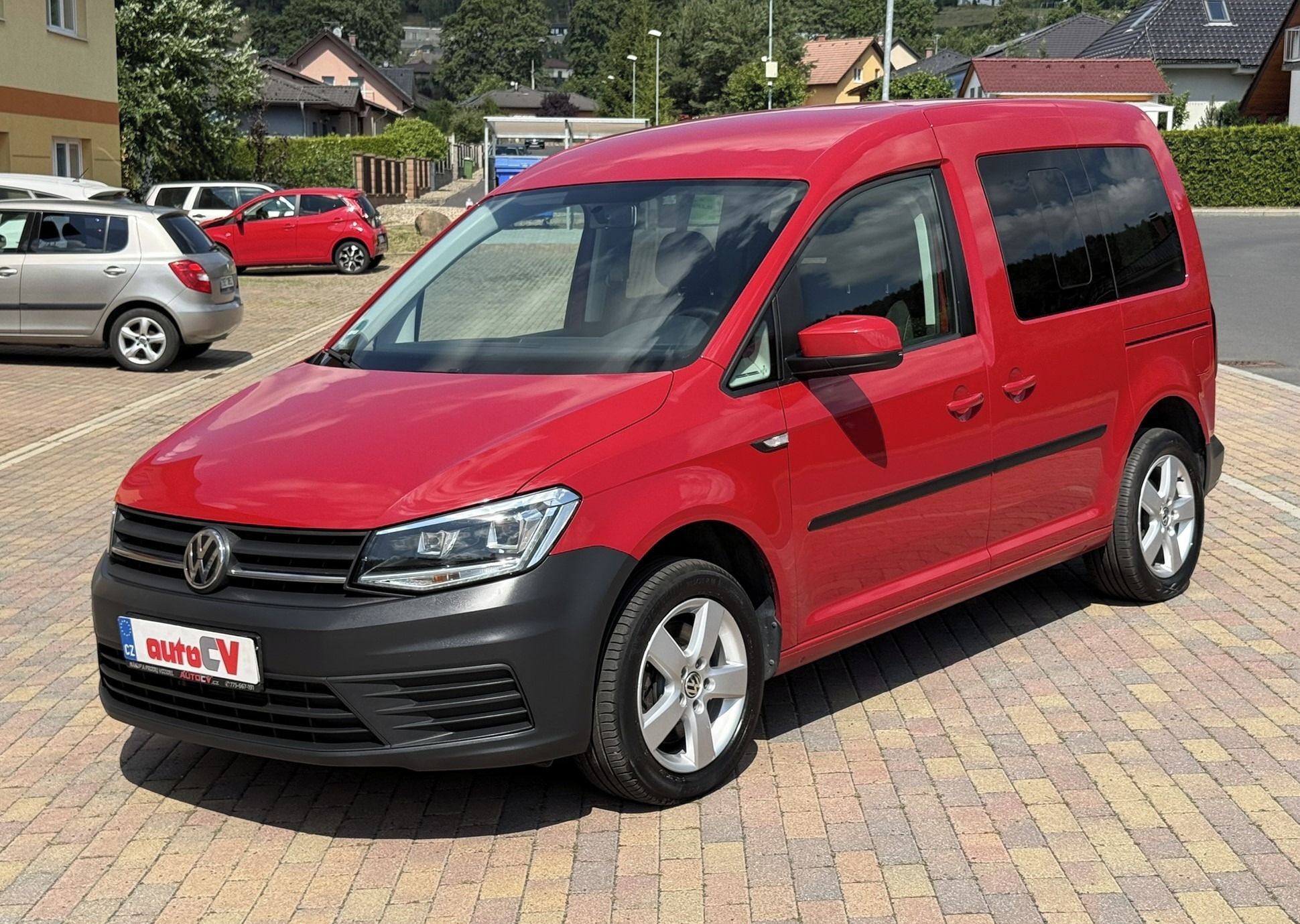 Volkswagen Caddy, 2.0 TDI 110kW DSG LED WEBASTO