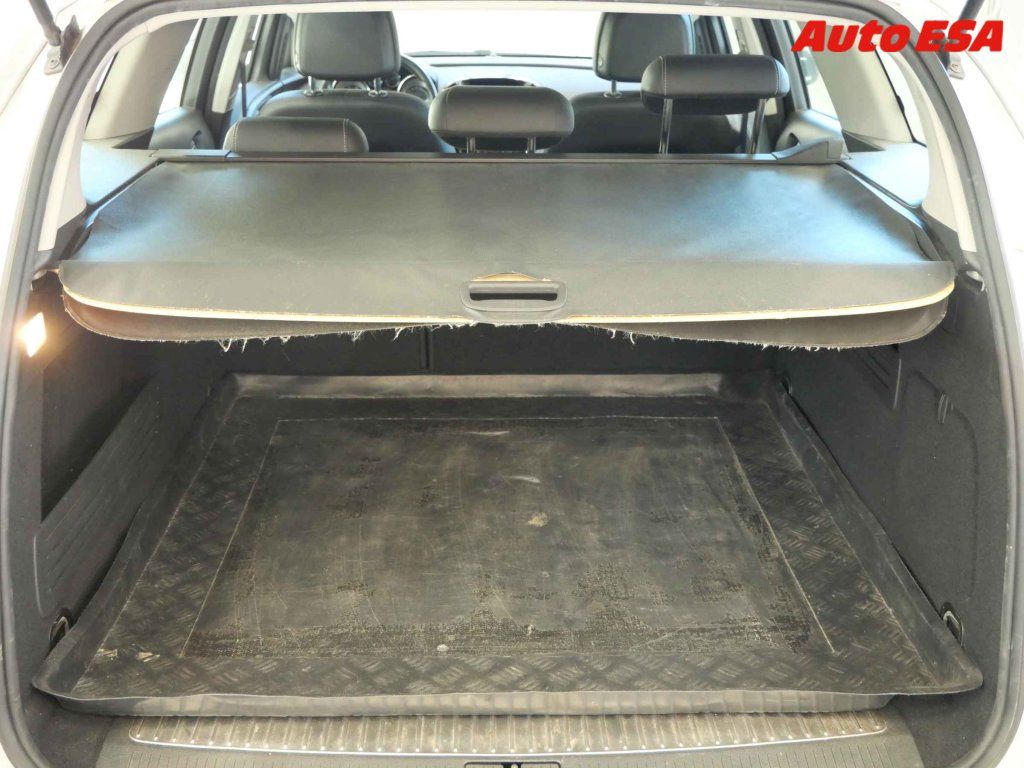 Opel Astra, 1.6TDCI,ČR - fotka 6