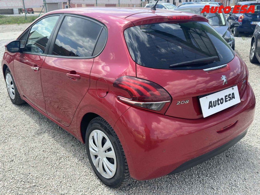 Peugeot 208, 1.6 HDi,ČR - fotka 6