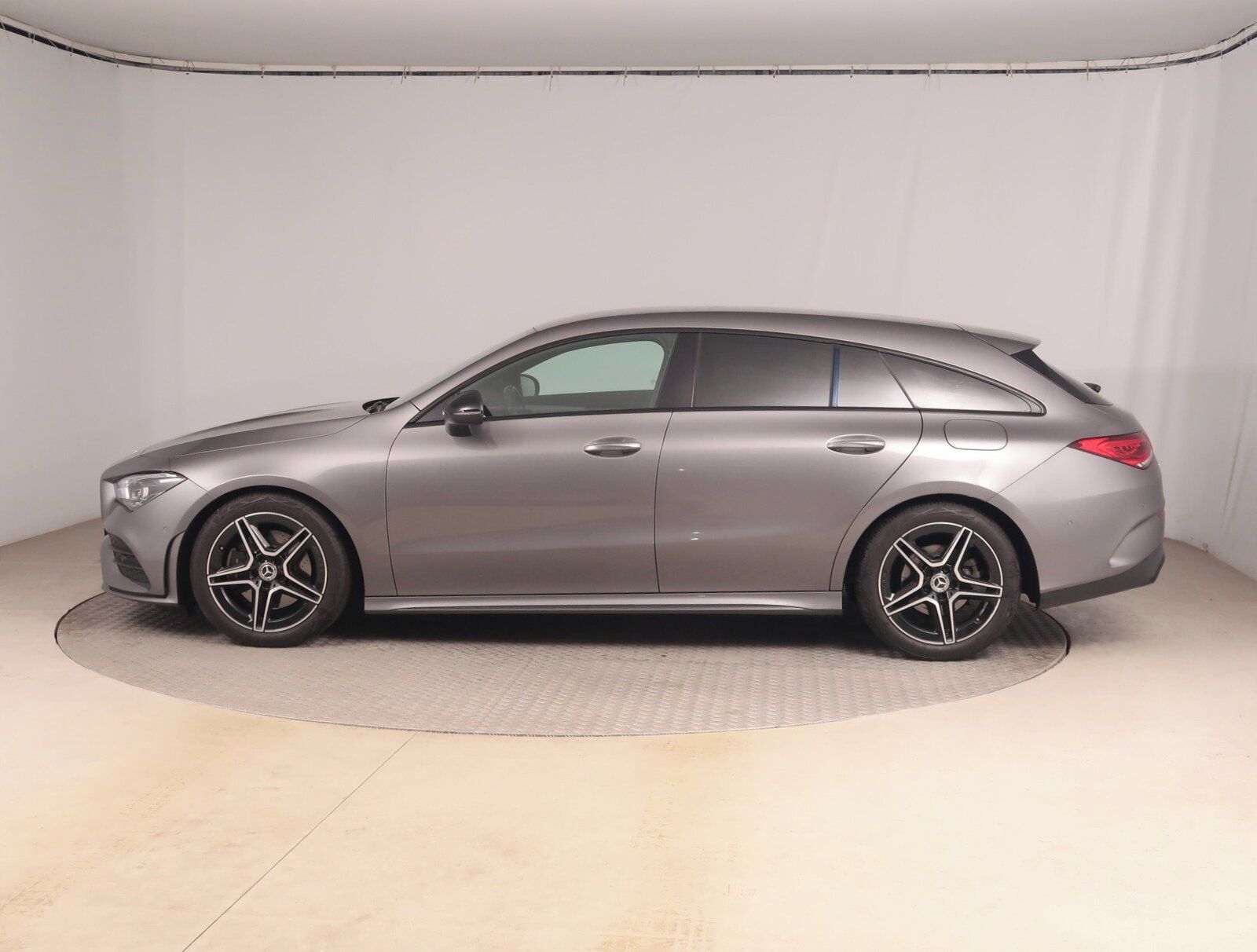 Mercedes-Benz CLA, 200, AMG Paket, Záruka - fotka 3