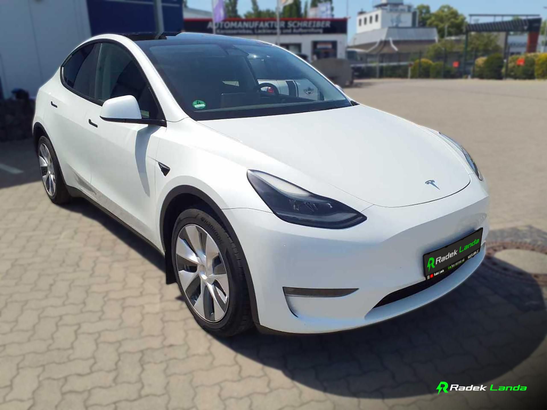 Tesla Model Y, Long Range AWD