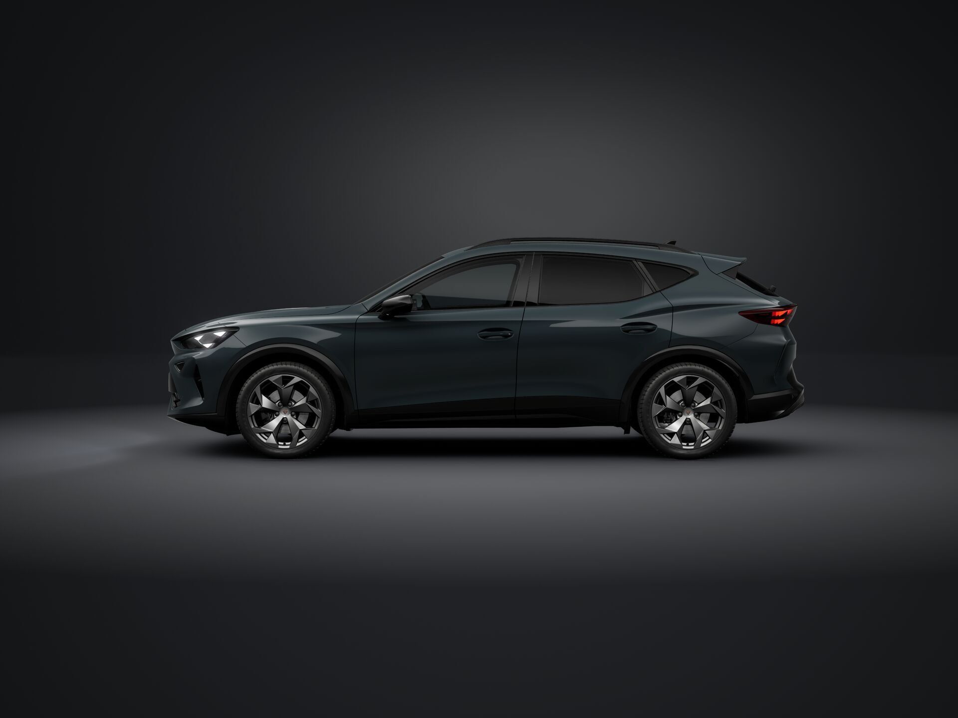Cupra Formentor, Formentor 1.5 eTSI 150k DSG - fotka 2