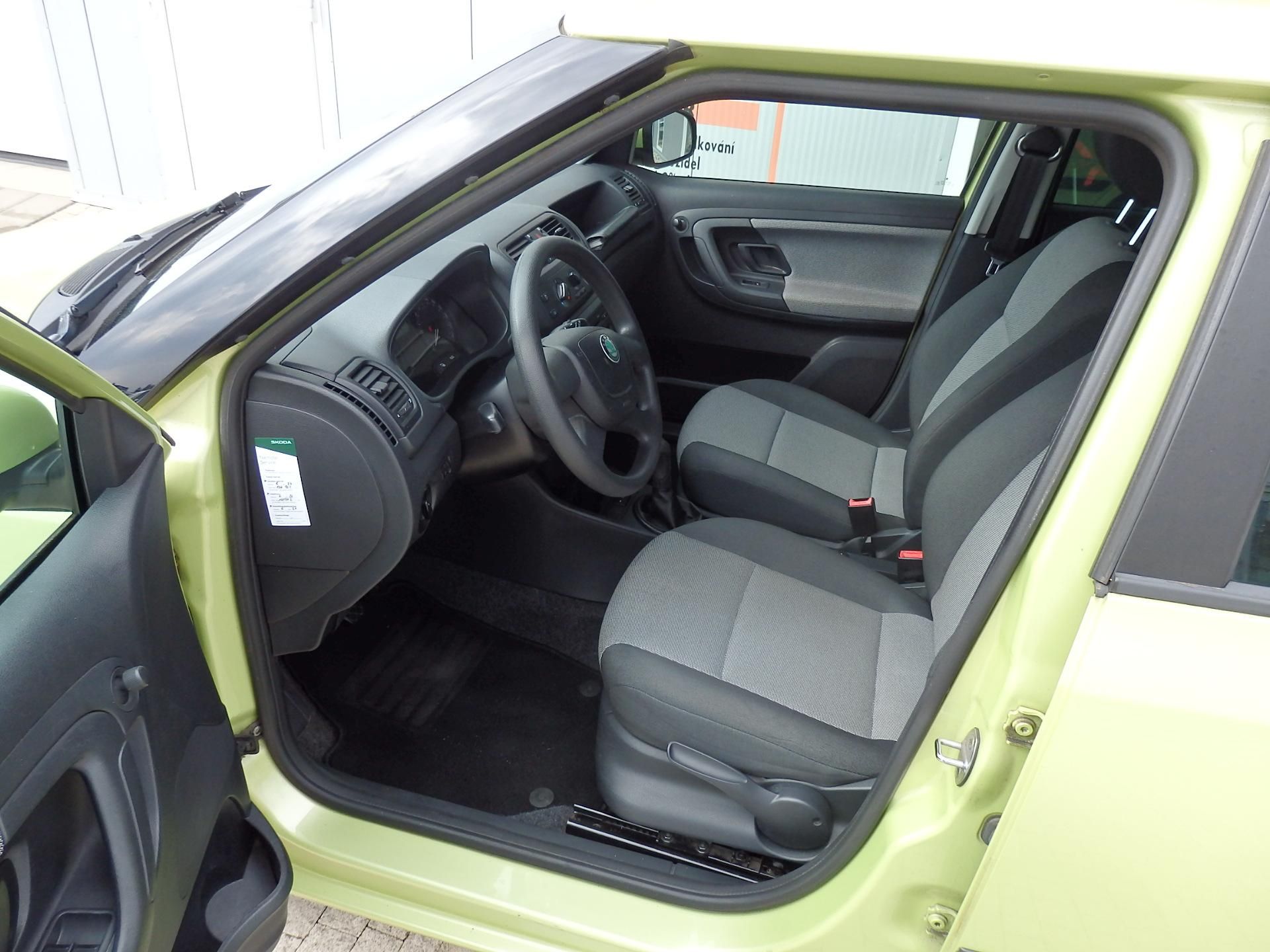 Škoda Fabia, 1.2 TSI 63 kW KLIMATIZACE - fotka 6