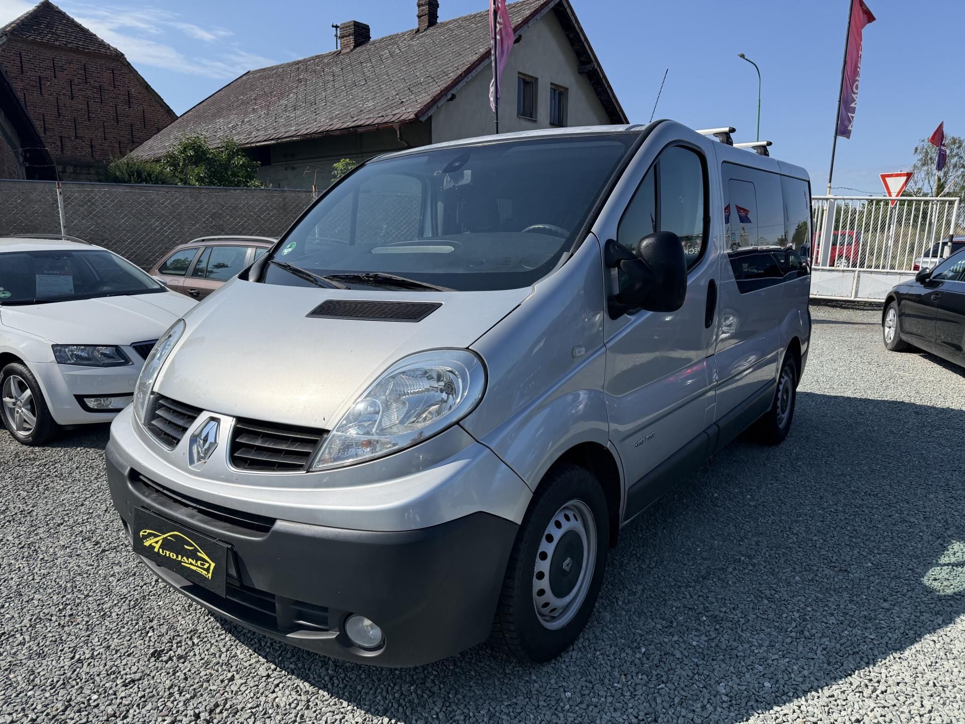 Renault Trafic, 2.5 DCI PASSENGER 9 MÍST - fotka 3