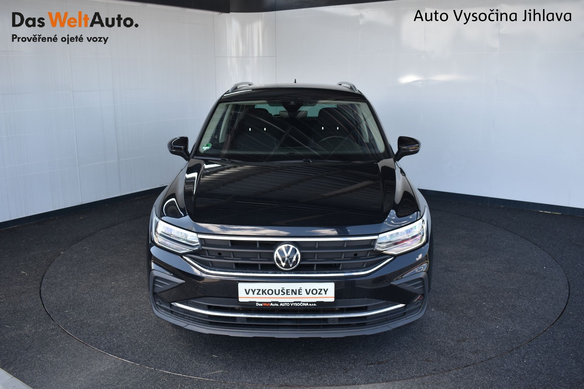 Volkswagen Tiguan, 1.5TSI 5let záruka,manuál - fotka 4