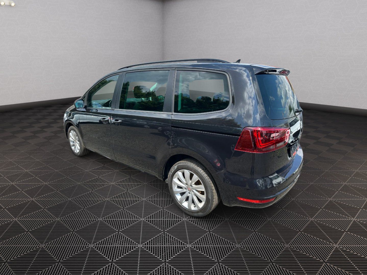 Seat Alhambra, 2,0TDI 110kw DSG Style - fotka 5