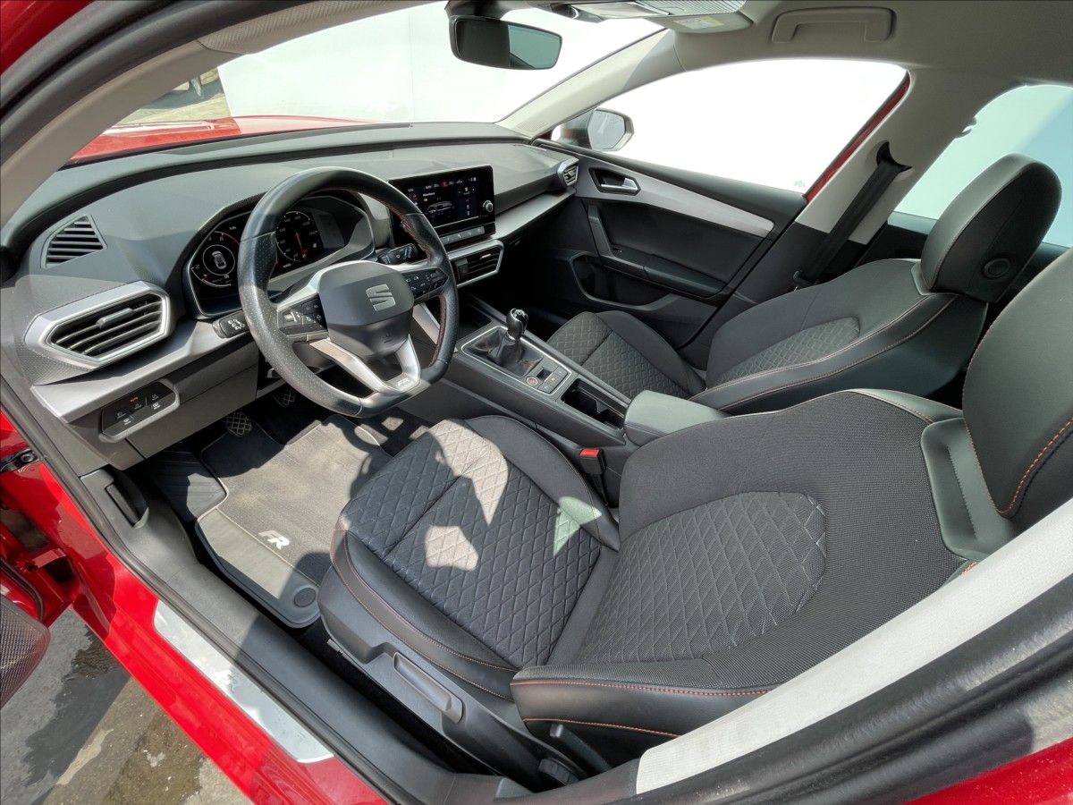 Seat Leon, 1,5 TSI Combi FR ST KESSY+PDC - fotka 5