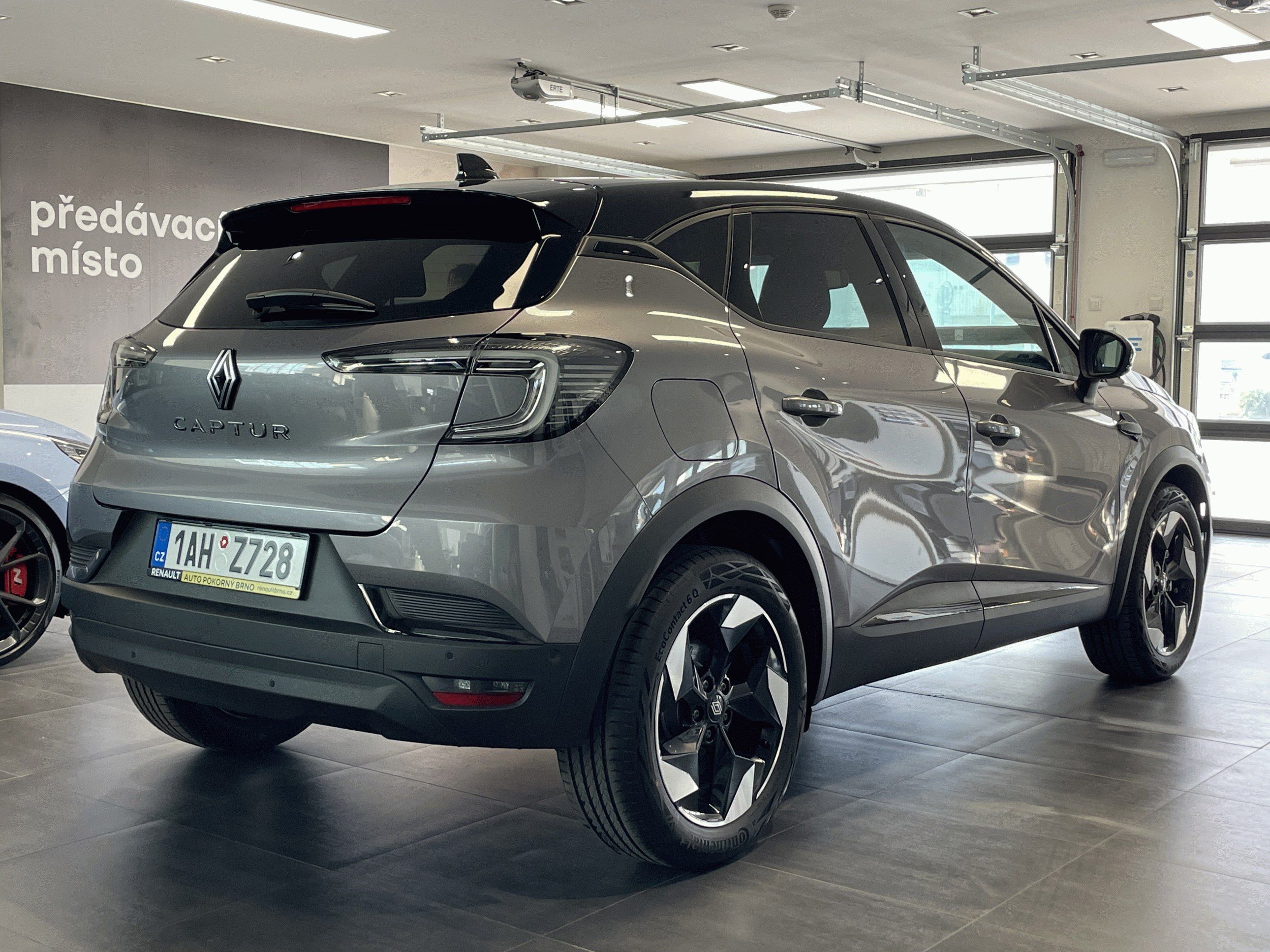 Renault Captur, TECHNO 1,3TCe 160k EDC - fotka 4
