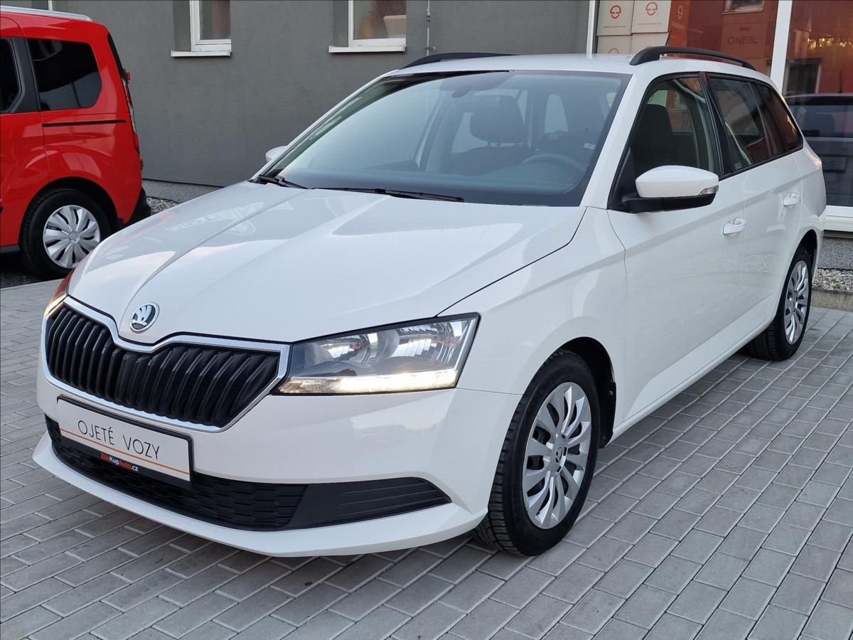 Škoda Fabia, 1.0 TSI Combi Tour, ČR, 1.Maj - fotka 5