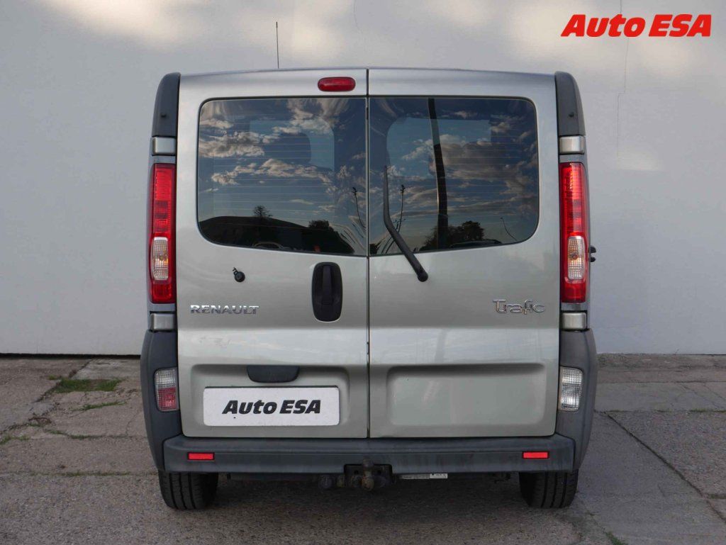 Renault Trafic, 2.0 DCi - fotka 5
