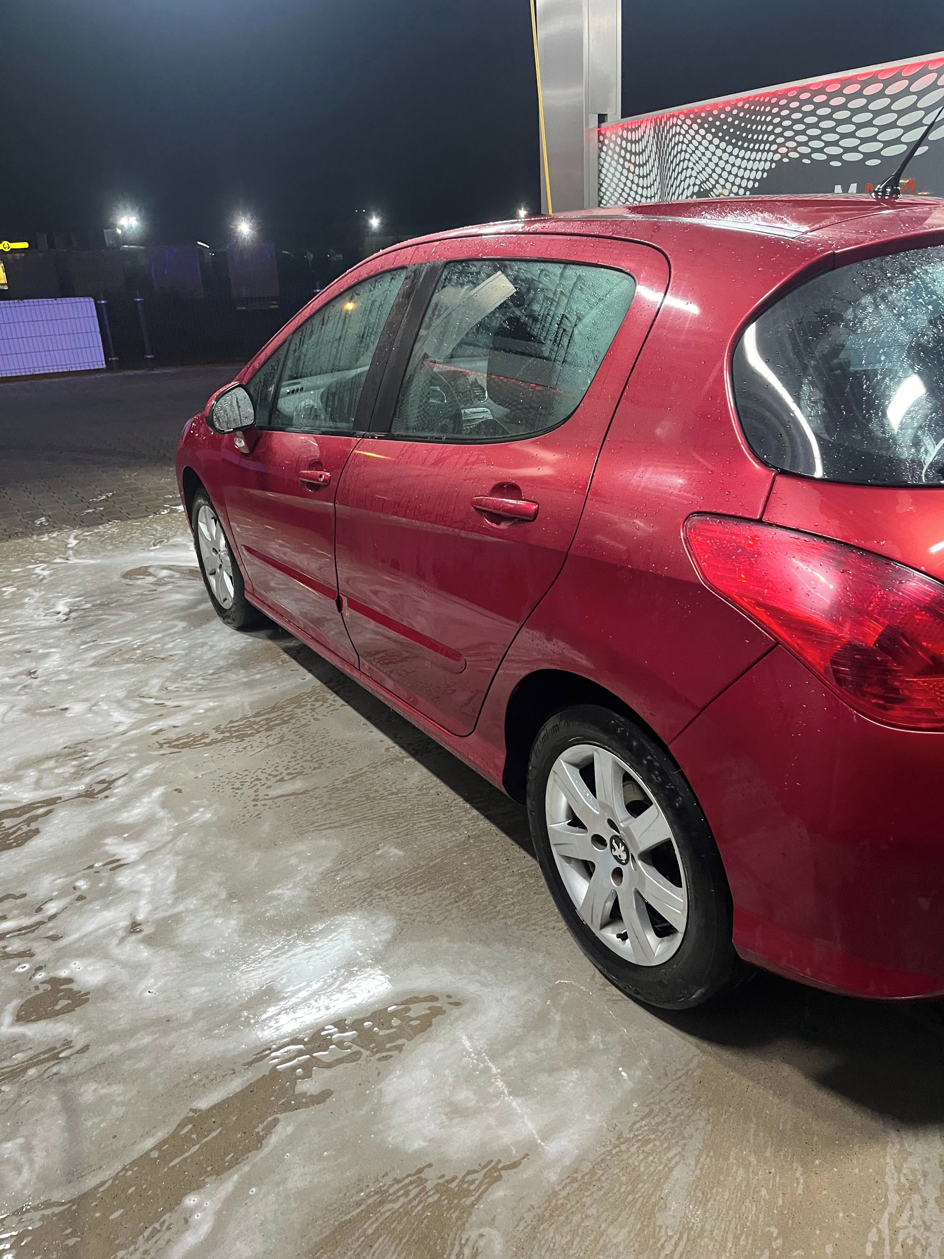 Peugeot 308, Peugeot 308 1.6 HDi - fotka 5