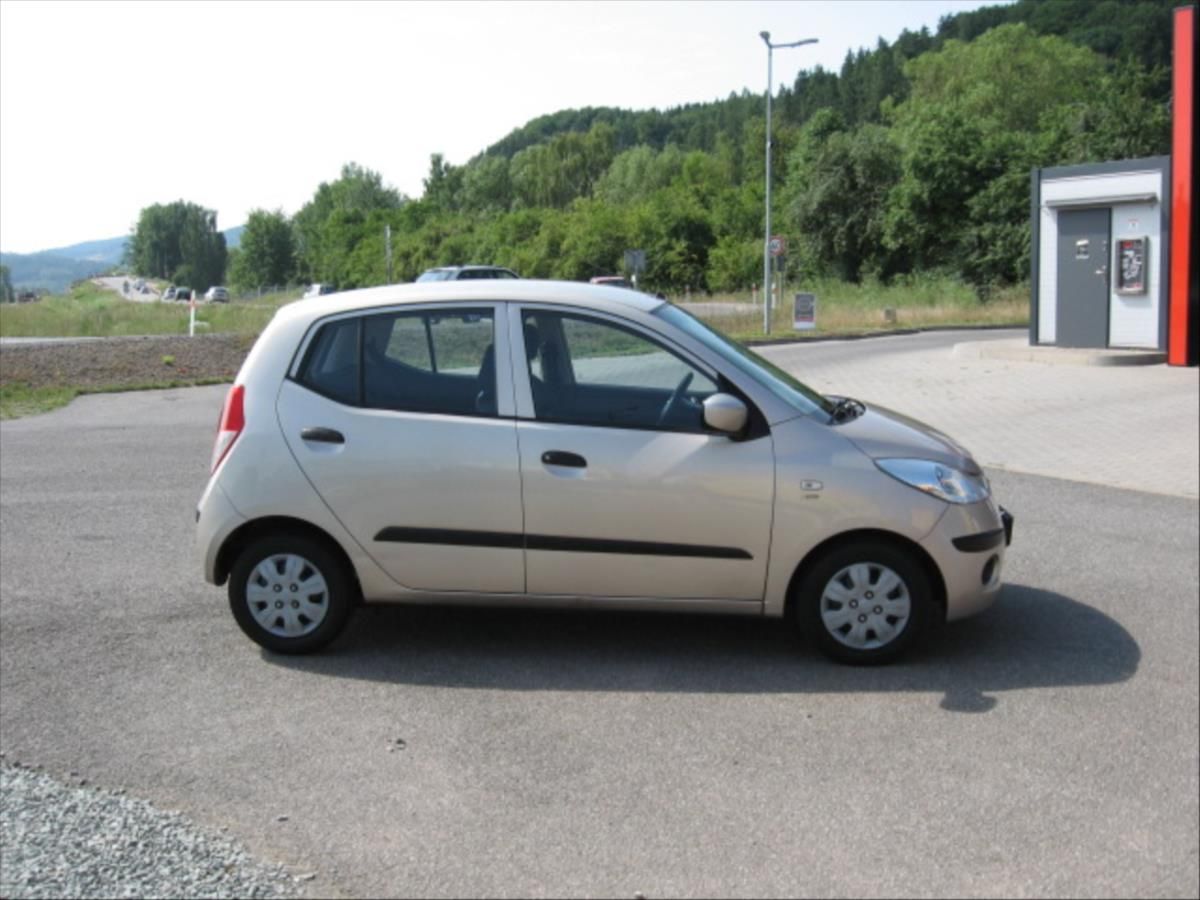 Hyundai i10, 1,1 - fotka 4