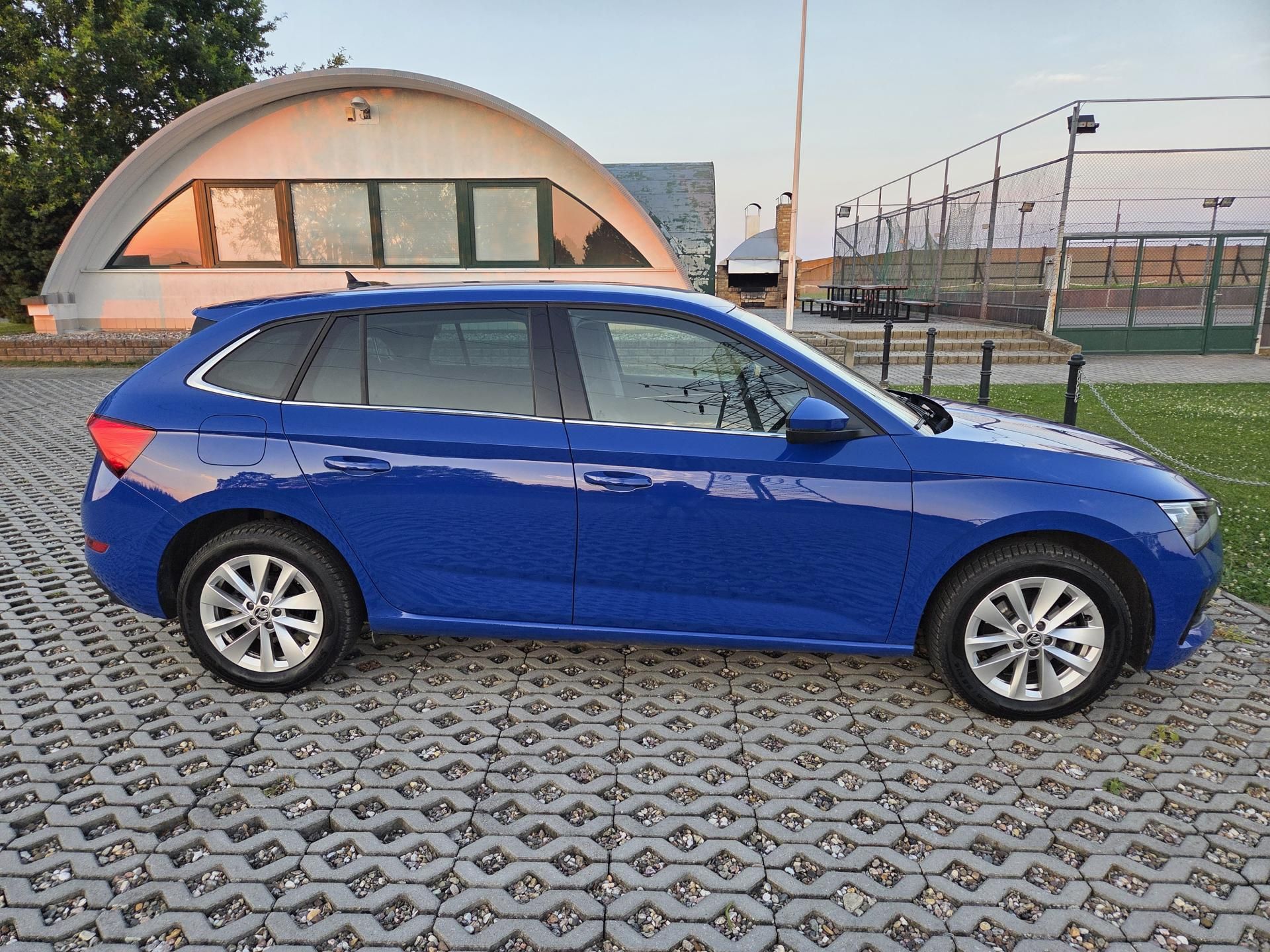 Škoda Scala, 1.0 TSI 81 kW Style AT CZ DPH - fotka 5