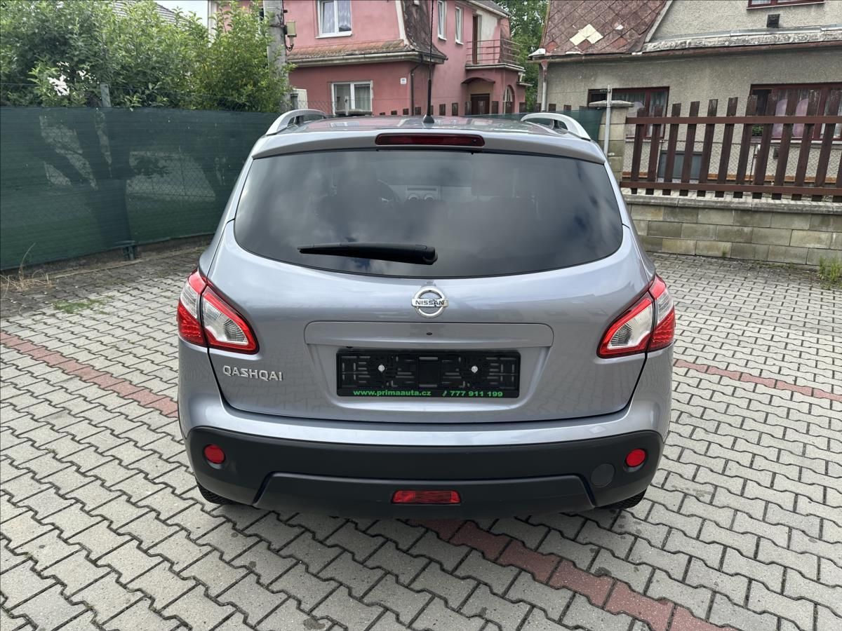 Nissan Qashqai, 2,0 4x4 AUTOMAT TEKNA - fotka 6