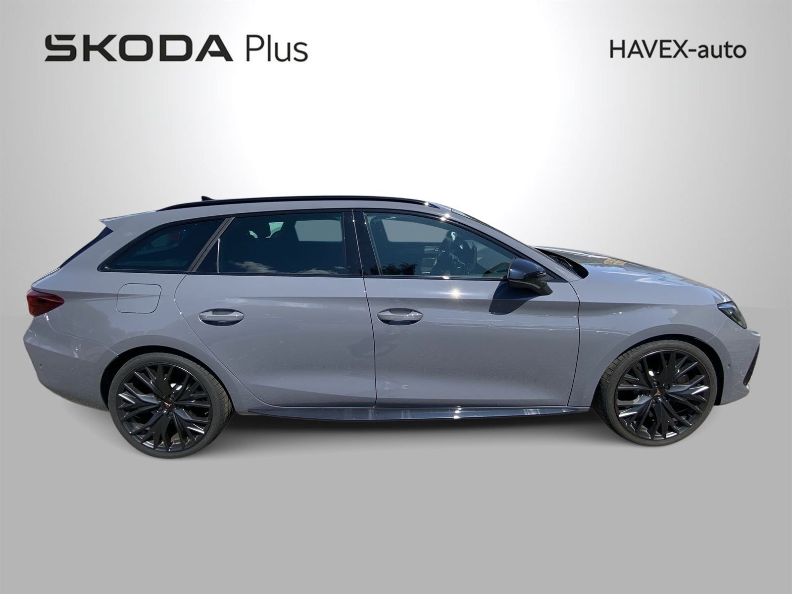Cupra Leon, SP VZ 2.0 TSI 333k DSG 4WD - fotka 3