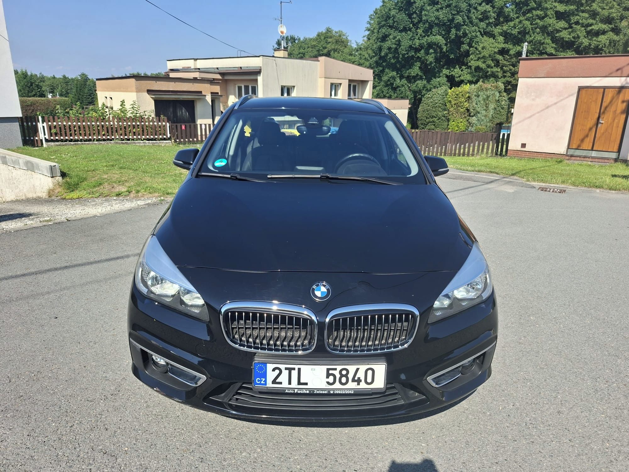 BMW Řada 2, BMW 220i Active Tourer 2.0i - fotka 2