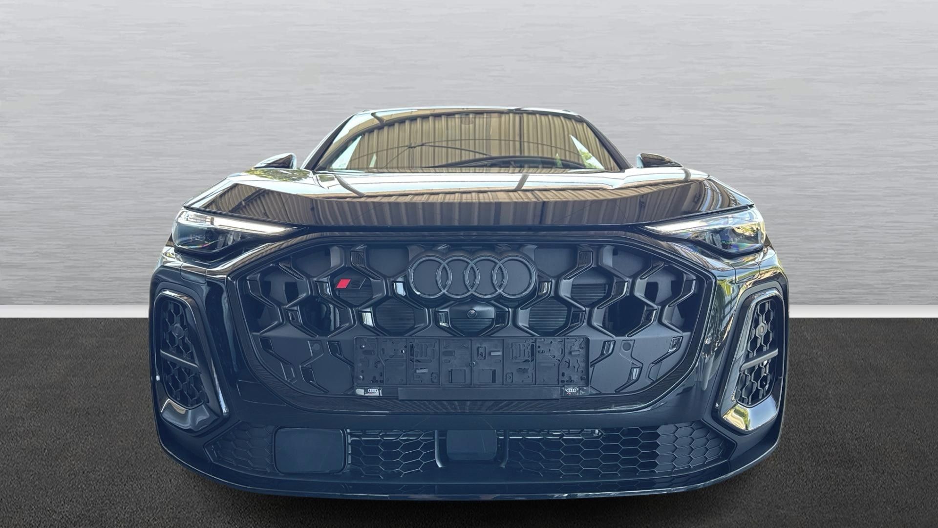 Audi SQ5, Nová generace 270 kW (skladem) - fotka 2