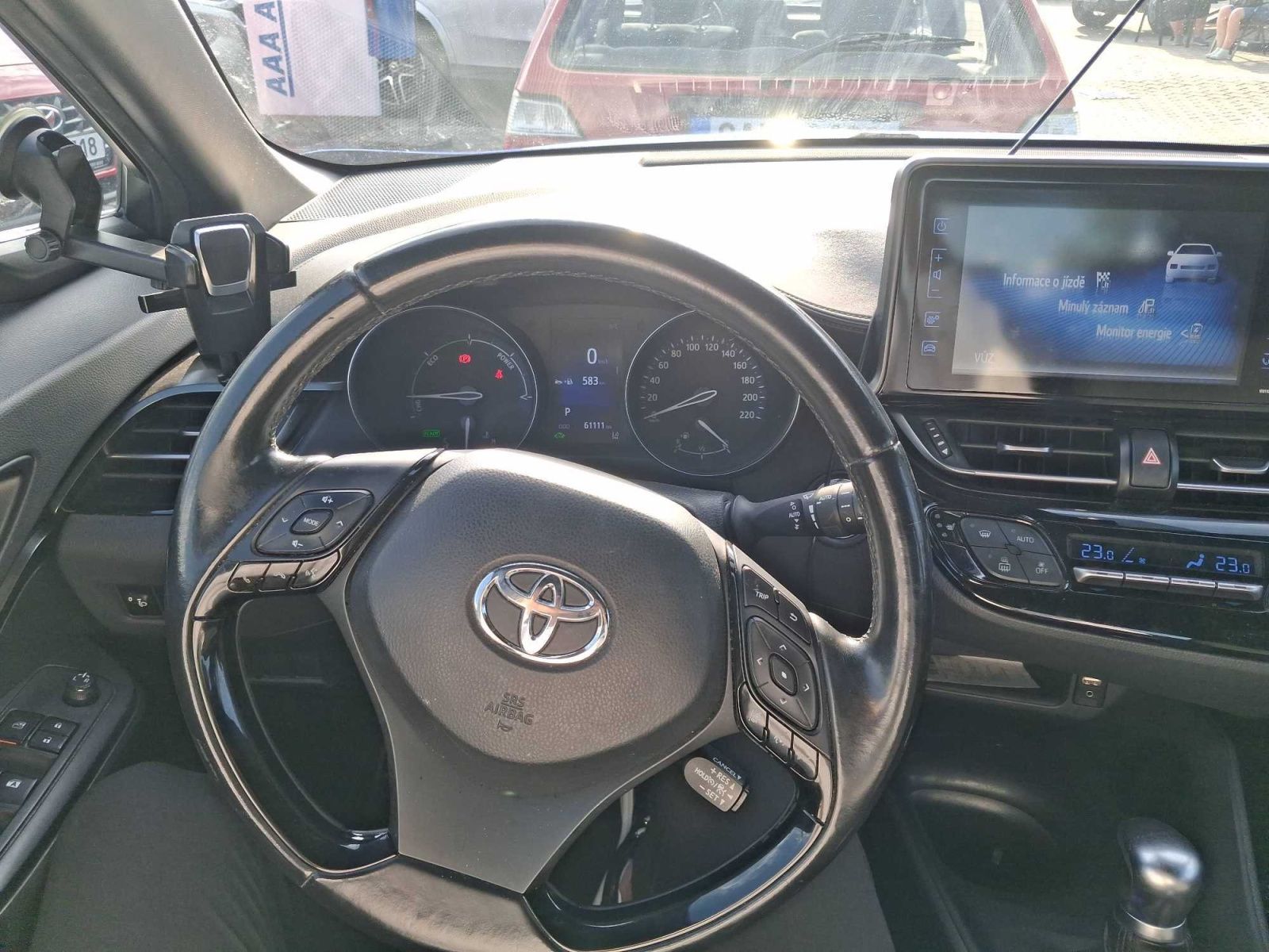 Toyota C-HR, 1.8 Hybrid, Automat, Navi - fotka 3