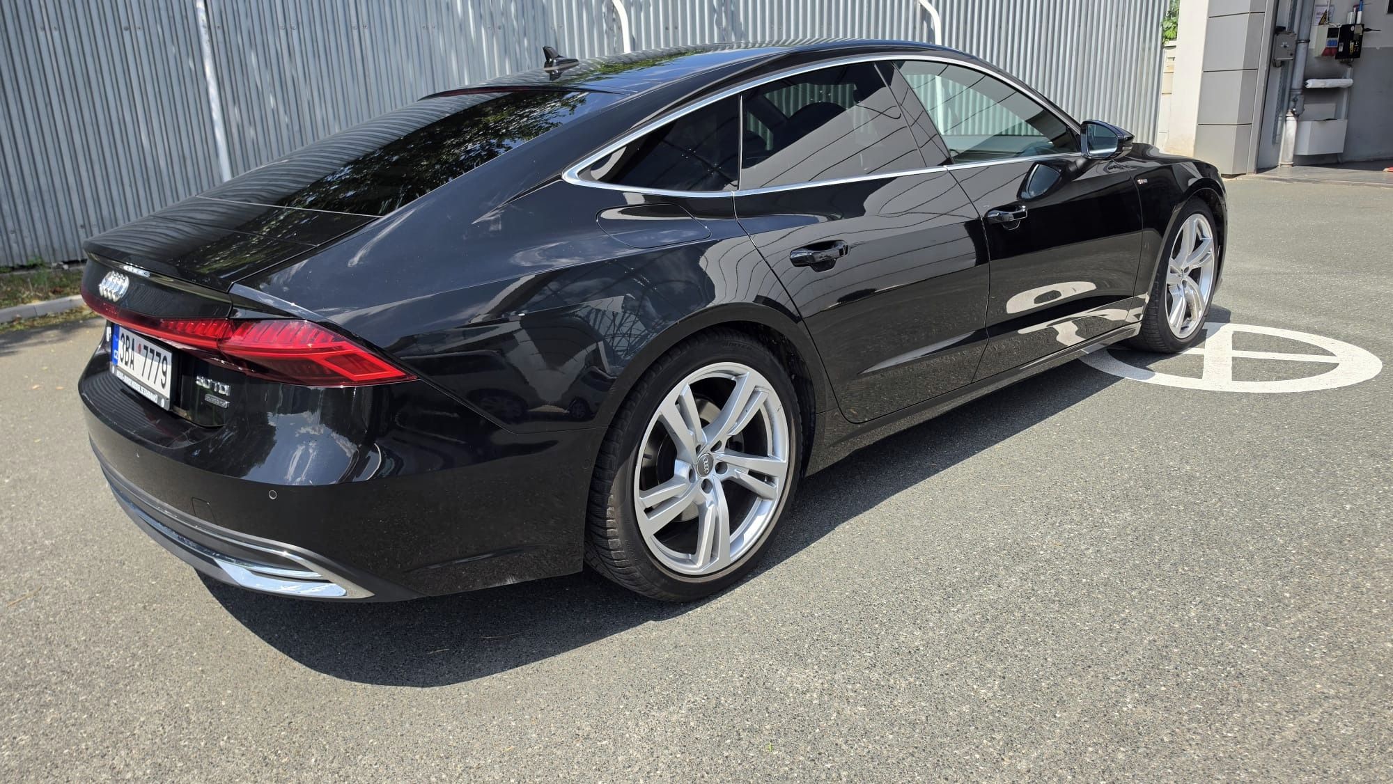 Audi A7, 50 TDI quattro 210 kW - fotka 4