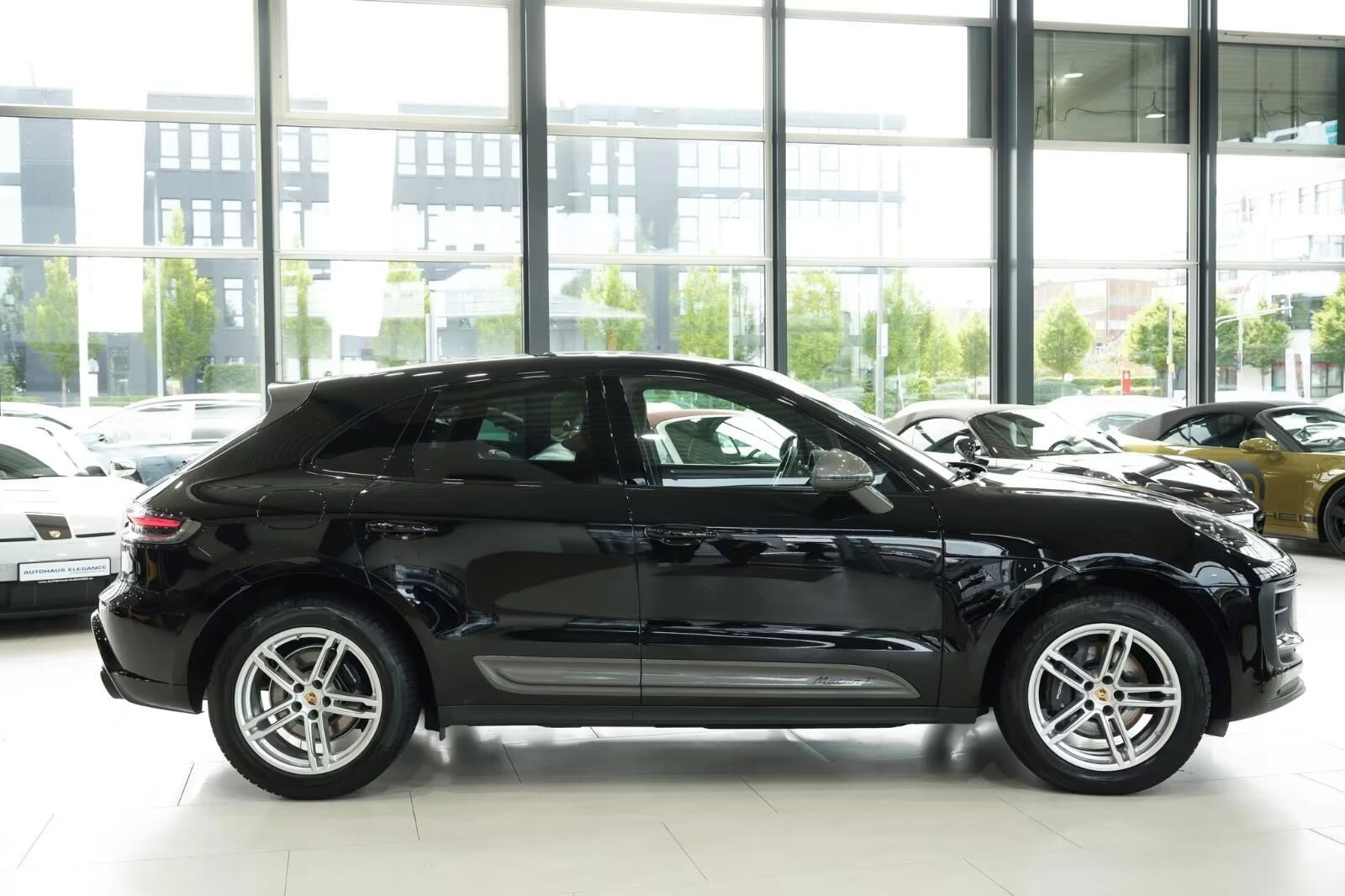 Porsche Macan, T-Sport*Kůže*Kamera*Navi*Led* - fotka 5