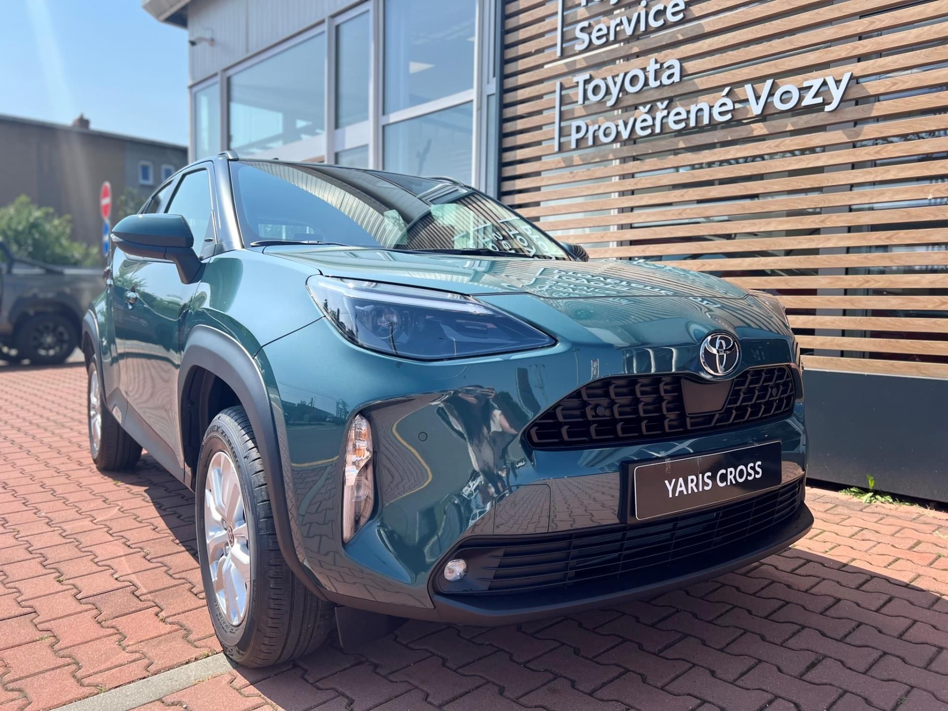 Toyota Yaris Cross, 1,5 HEV LIMITED EDITION - fotka 4