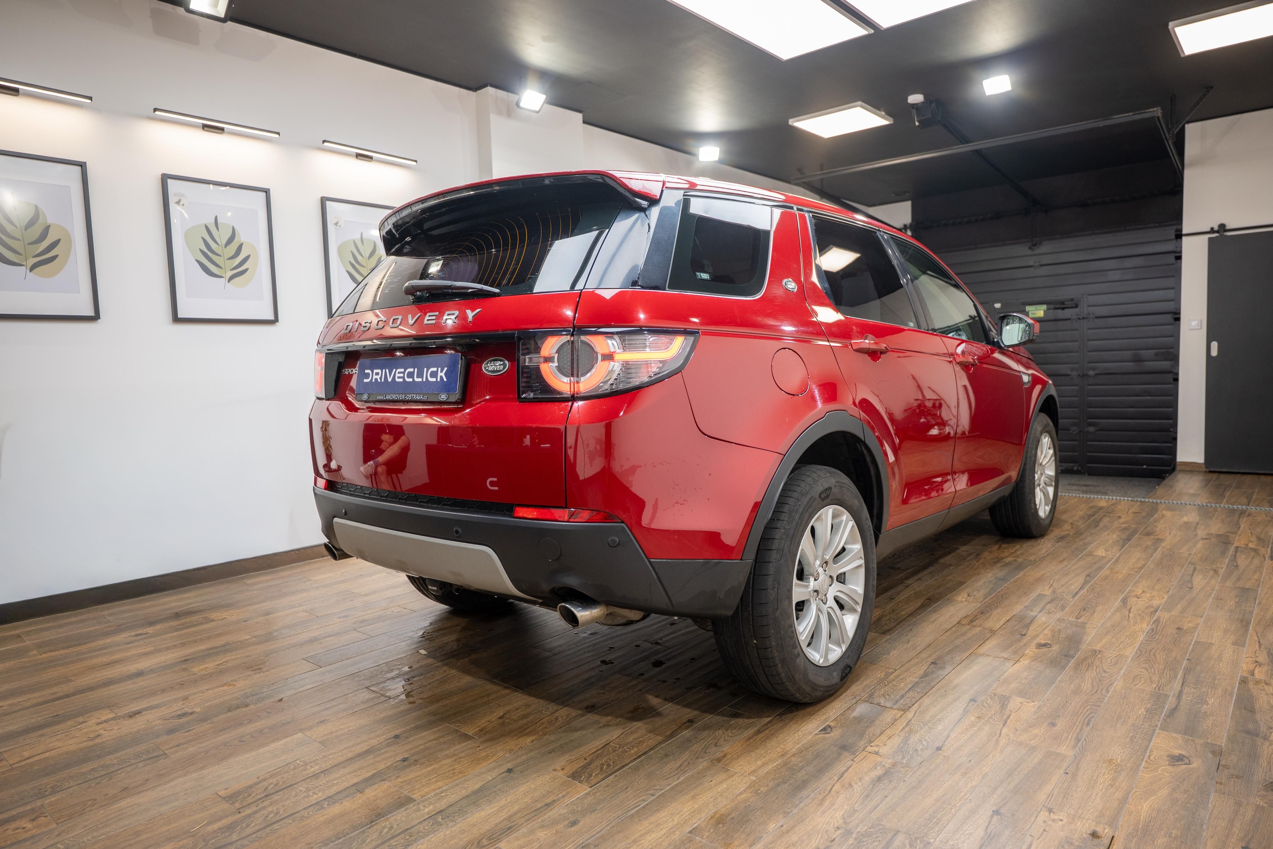 Land Rover Discovery, Sport HSE 2.0 132 kW - fotka 4