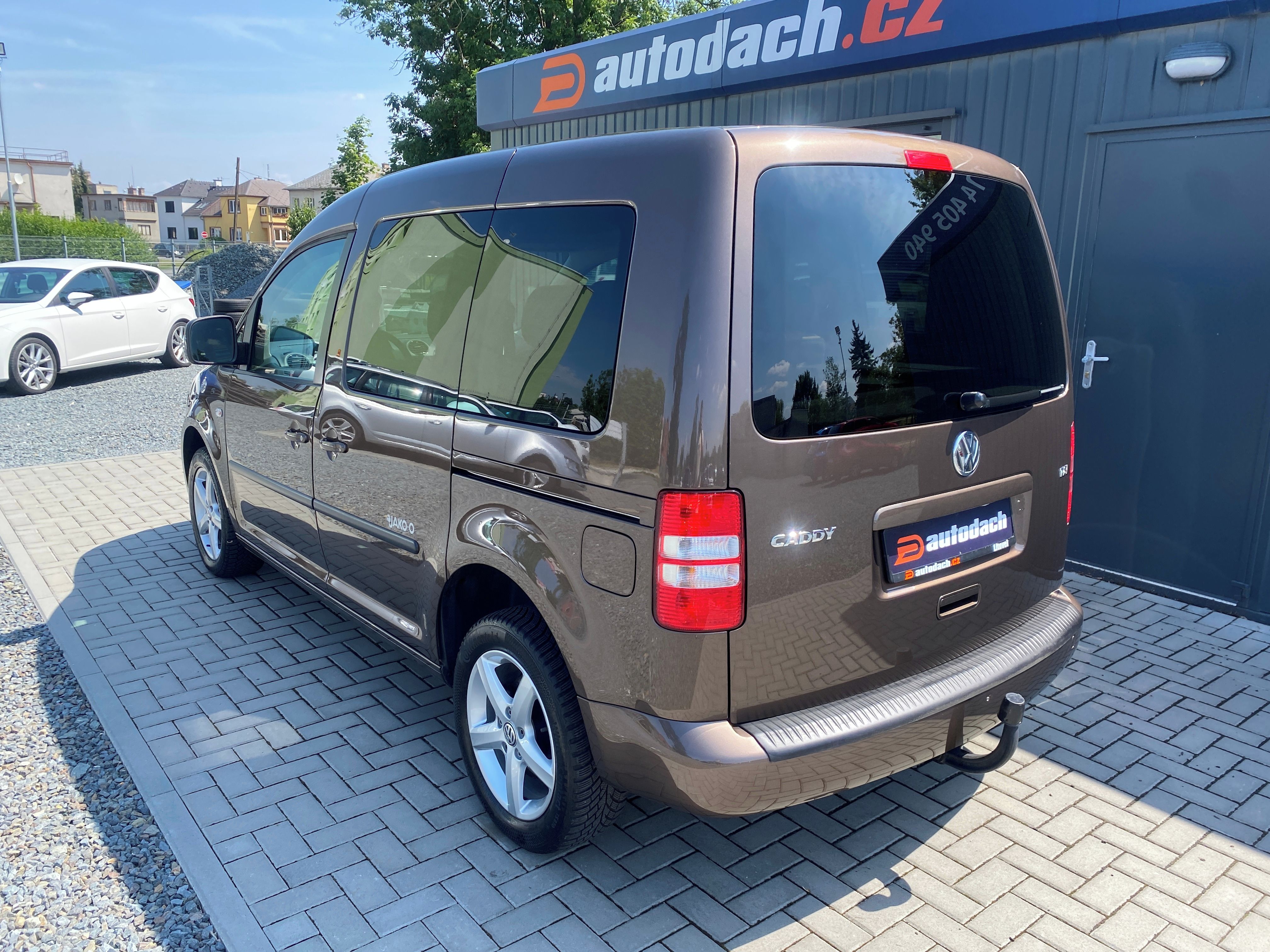 Volkswagen Caddy, 1.2 TSI77kW-1xMAJ.-TAŽNÉ-KLIMA - fotka 3