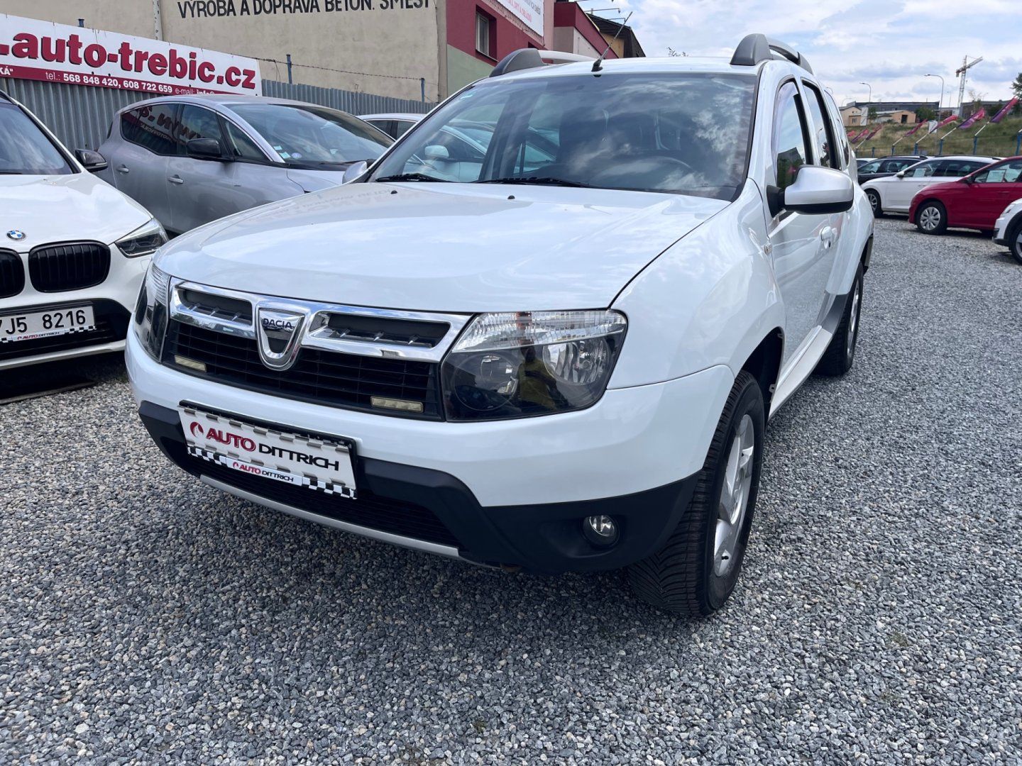 Dacia Duster, 1.6 16V 4X4 - fotka 2