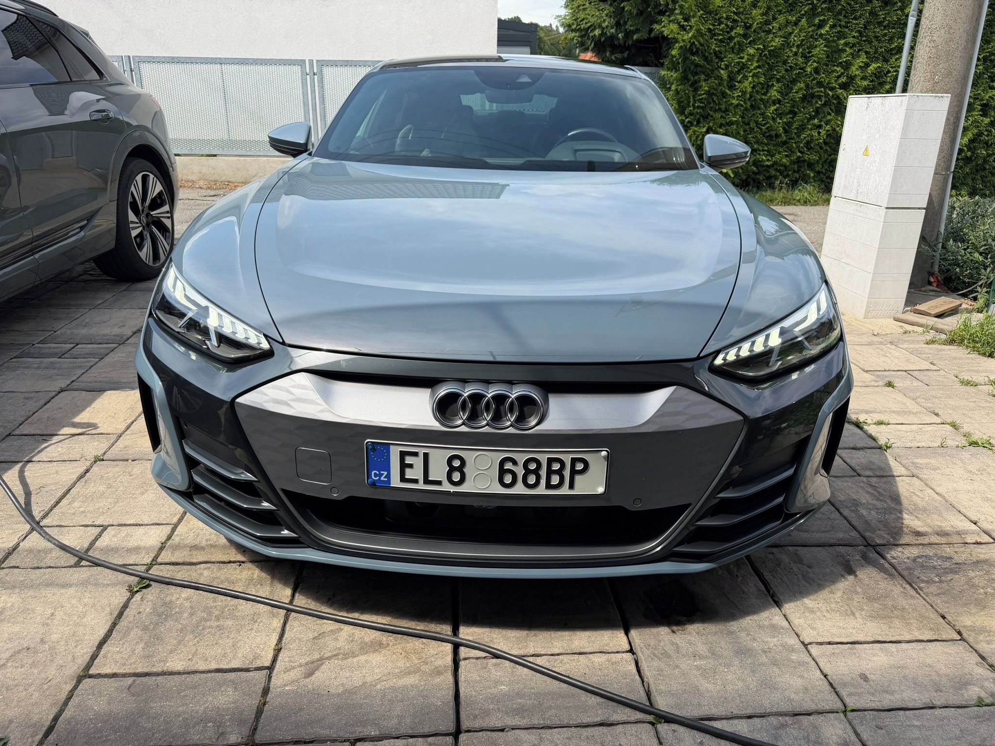 Audi e-tron GT, laser masáž full asistenti - fotka 2