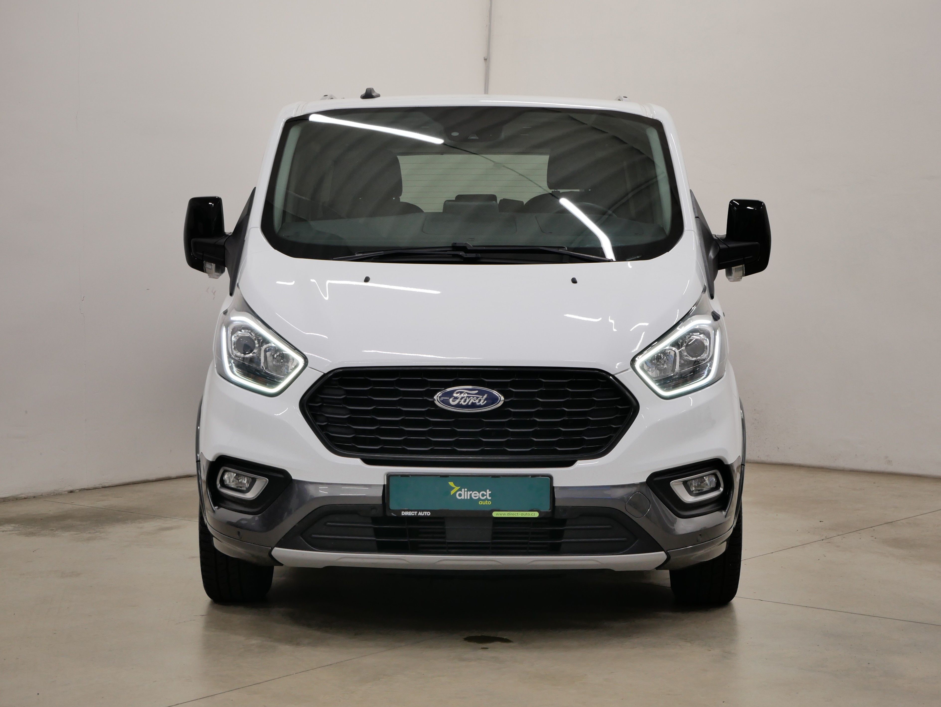 Ford Tourneo Custom, 2.0 TDCI 125 kW - fotka 4
