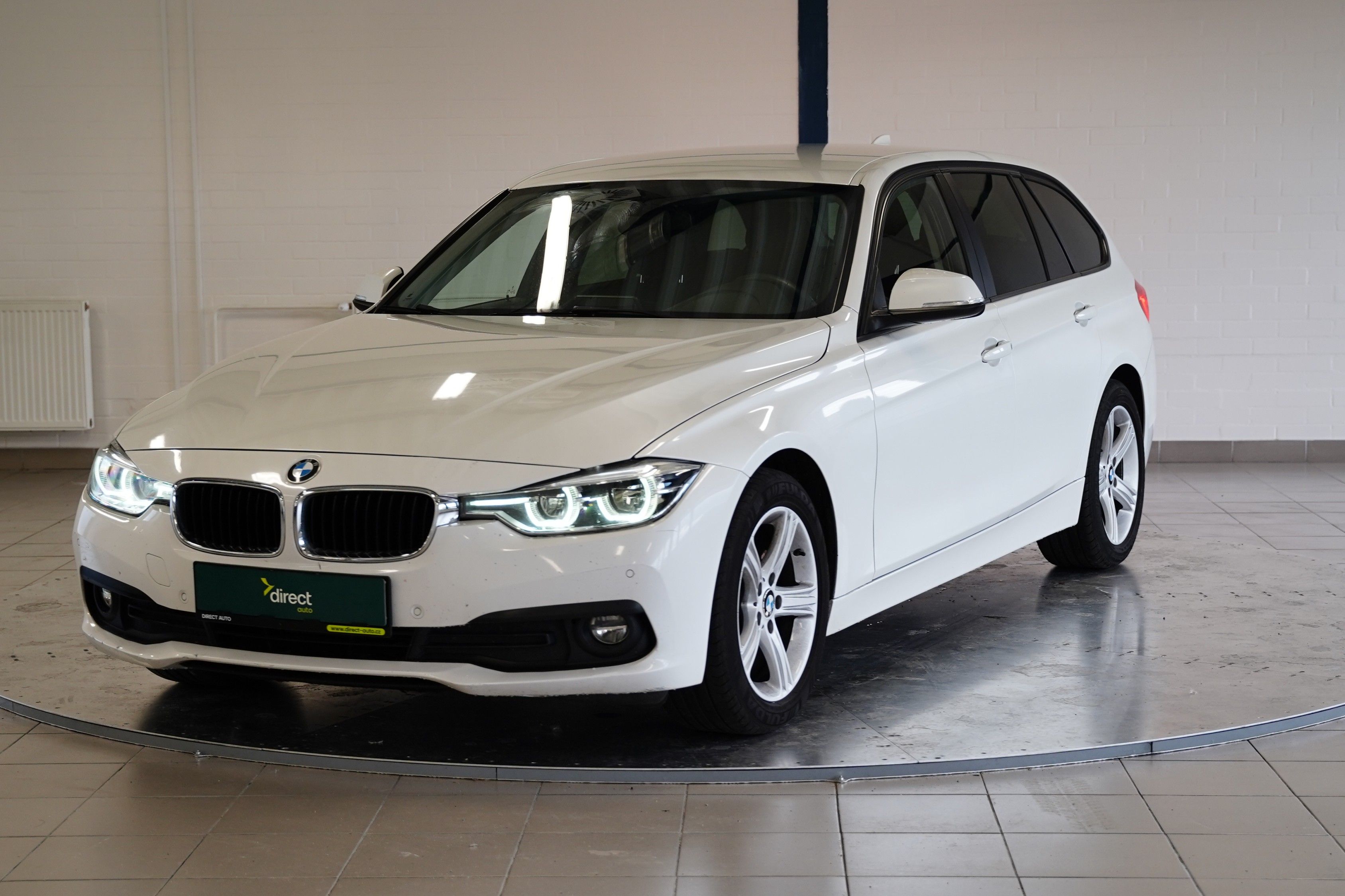 BMW Řada 3, 318d 110KW