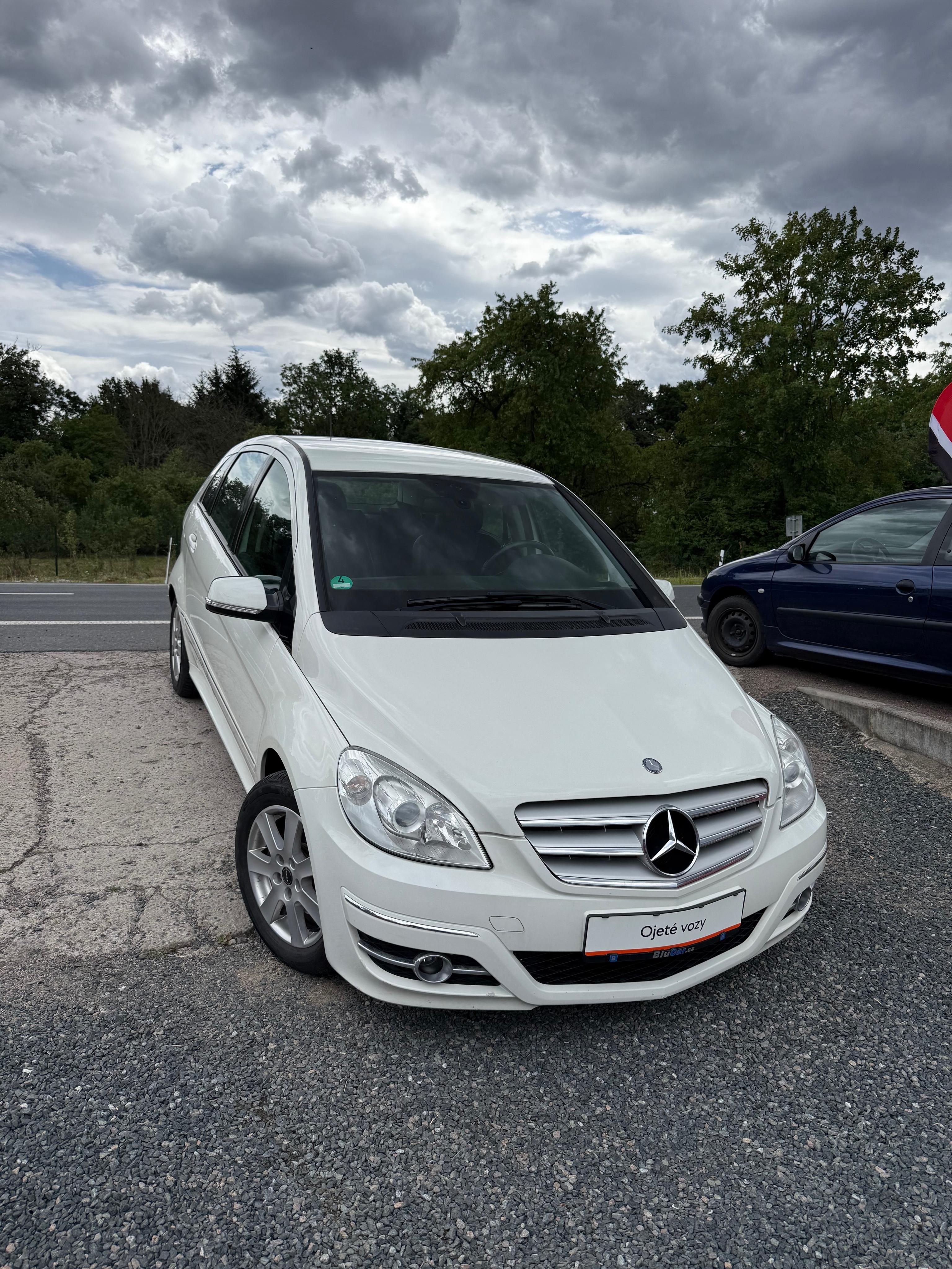 Mercedes-Benz Třídy B, 200i Sport Klima Výhřev - fotka 2