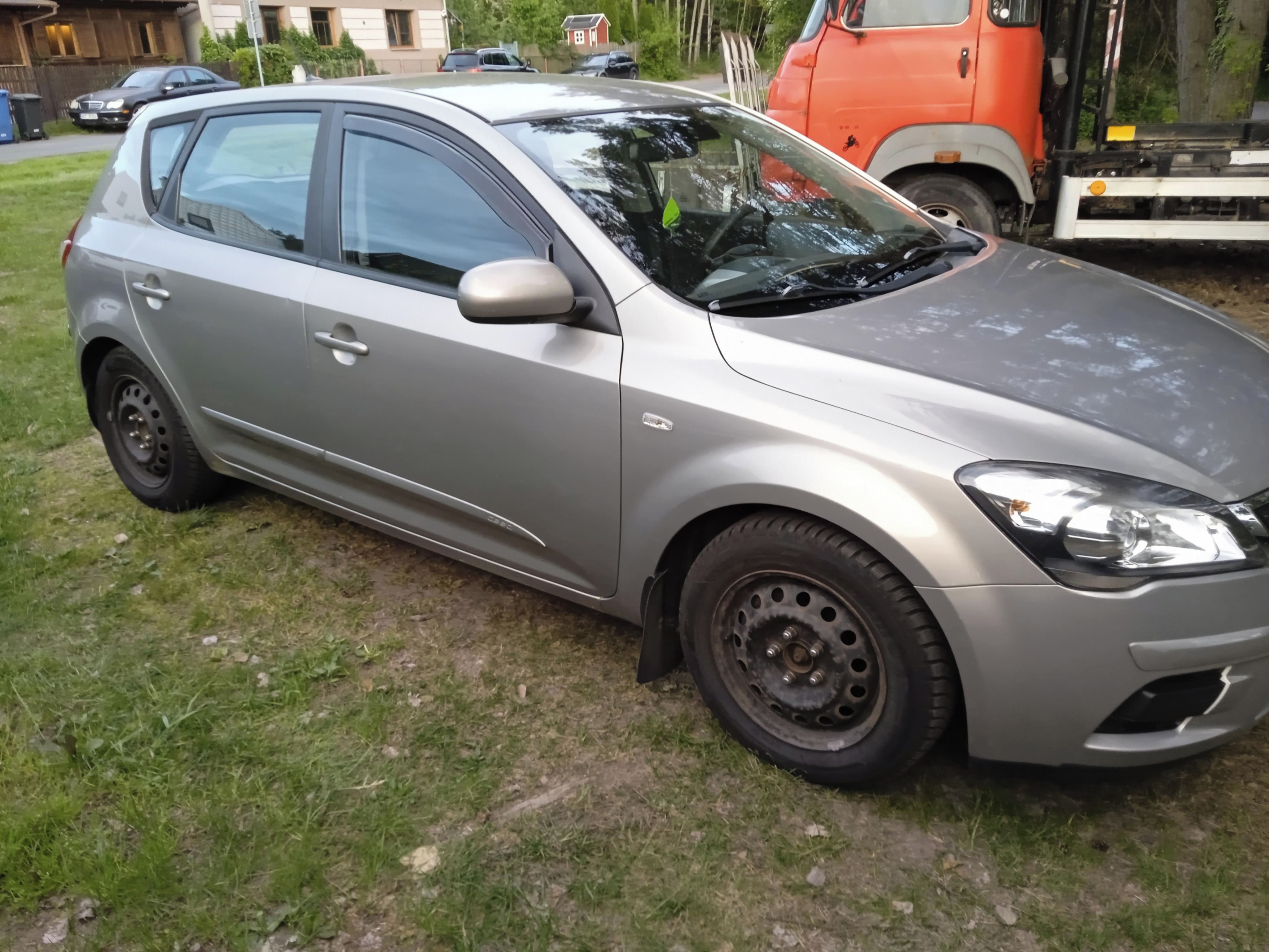 Kia Cee´d, V pěkném stavu - fotka 2
