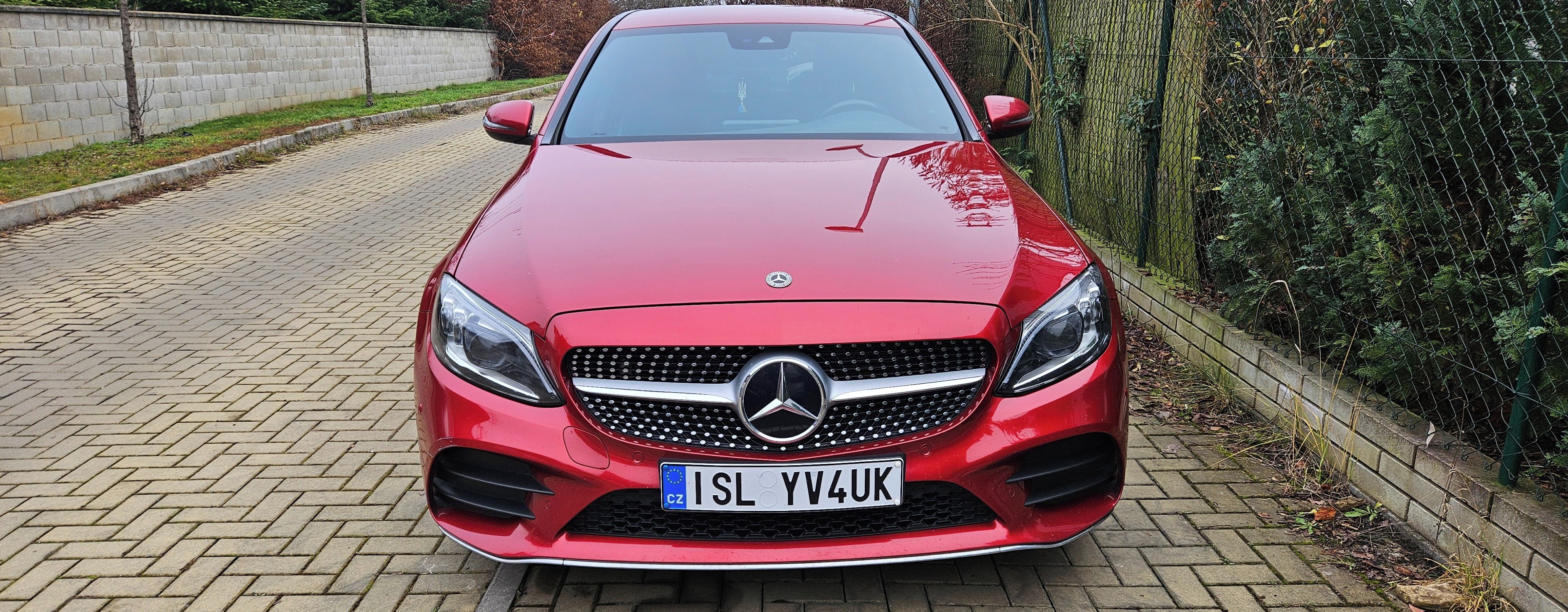 Mercedes-Benz Třídy C, Mercedes-Benz - C 220 d 4MATIC - fotka 6